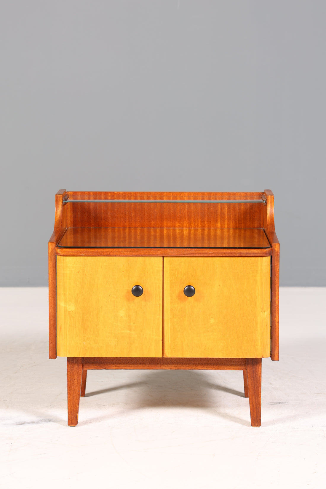 Wunderschöne Mid Century Kommode Vintage Nachttisch 60s Schubladenkommode 1 von 2