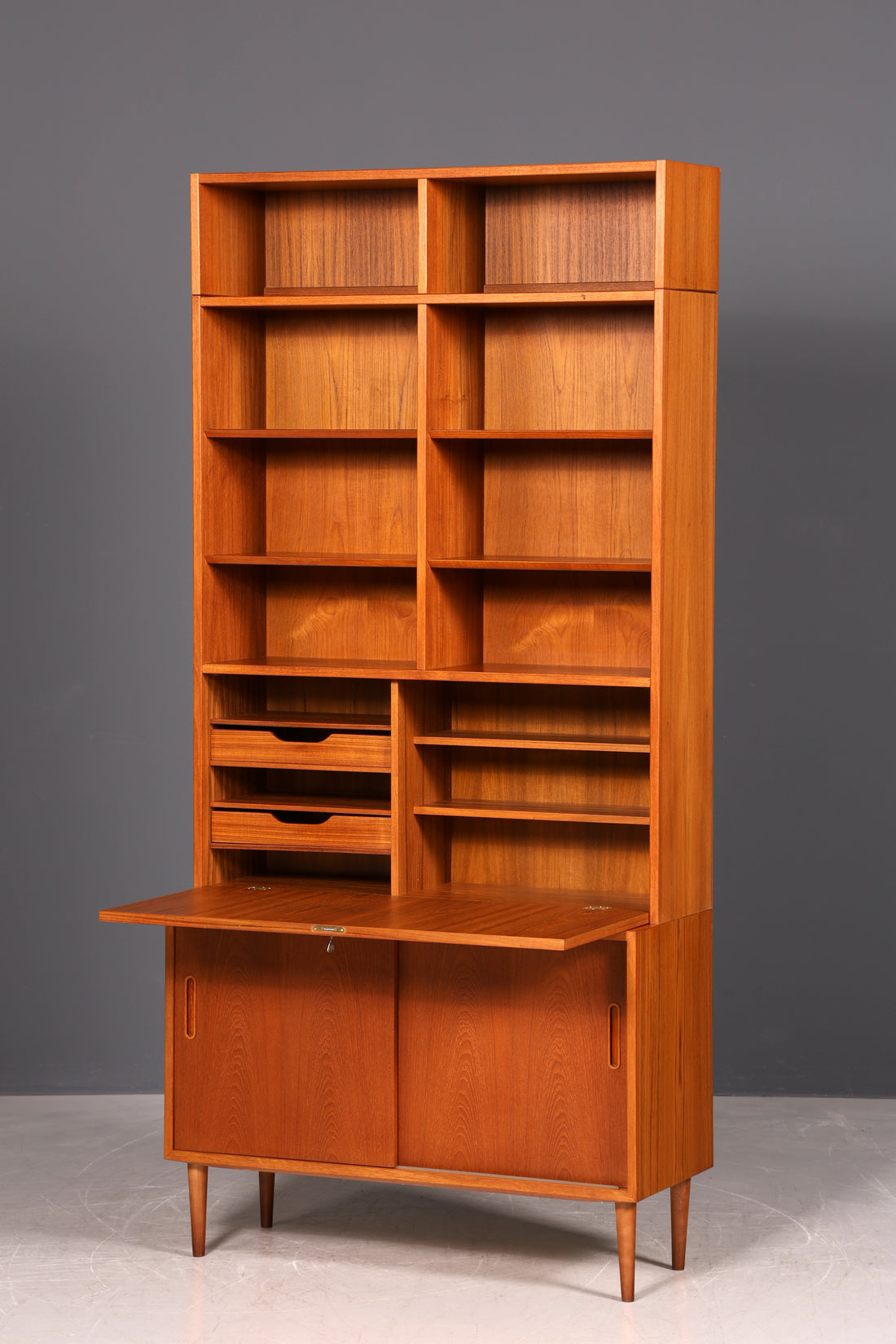 G293 Finish Wunderschöner Mid Century Schrank Bücherregal Vintage Sekretär Highboard Holz Regal (Kopie)