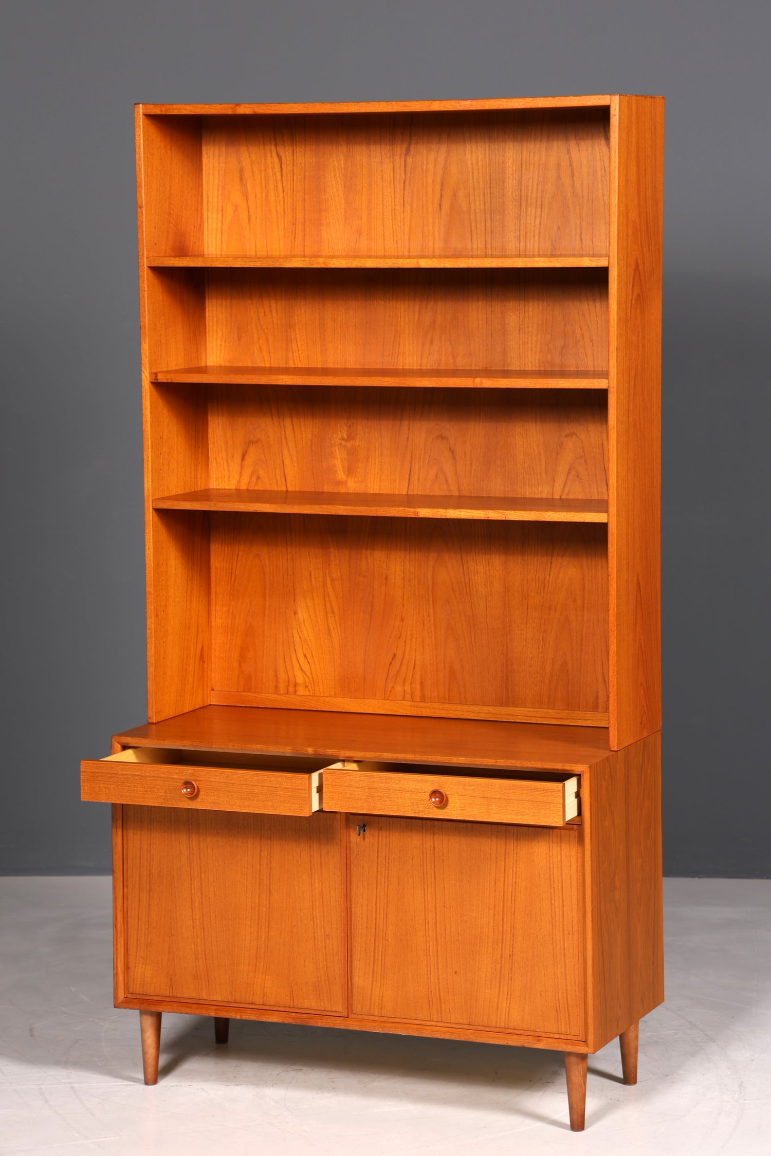 Wunderschönes Mid Century Regal Danish Design Teak Holz Schrank Retro Bücherregal Kommode 1 von 2