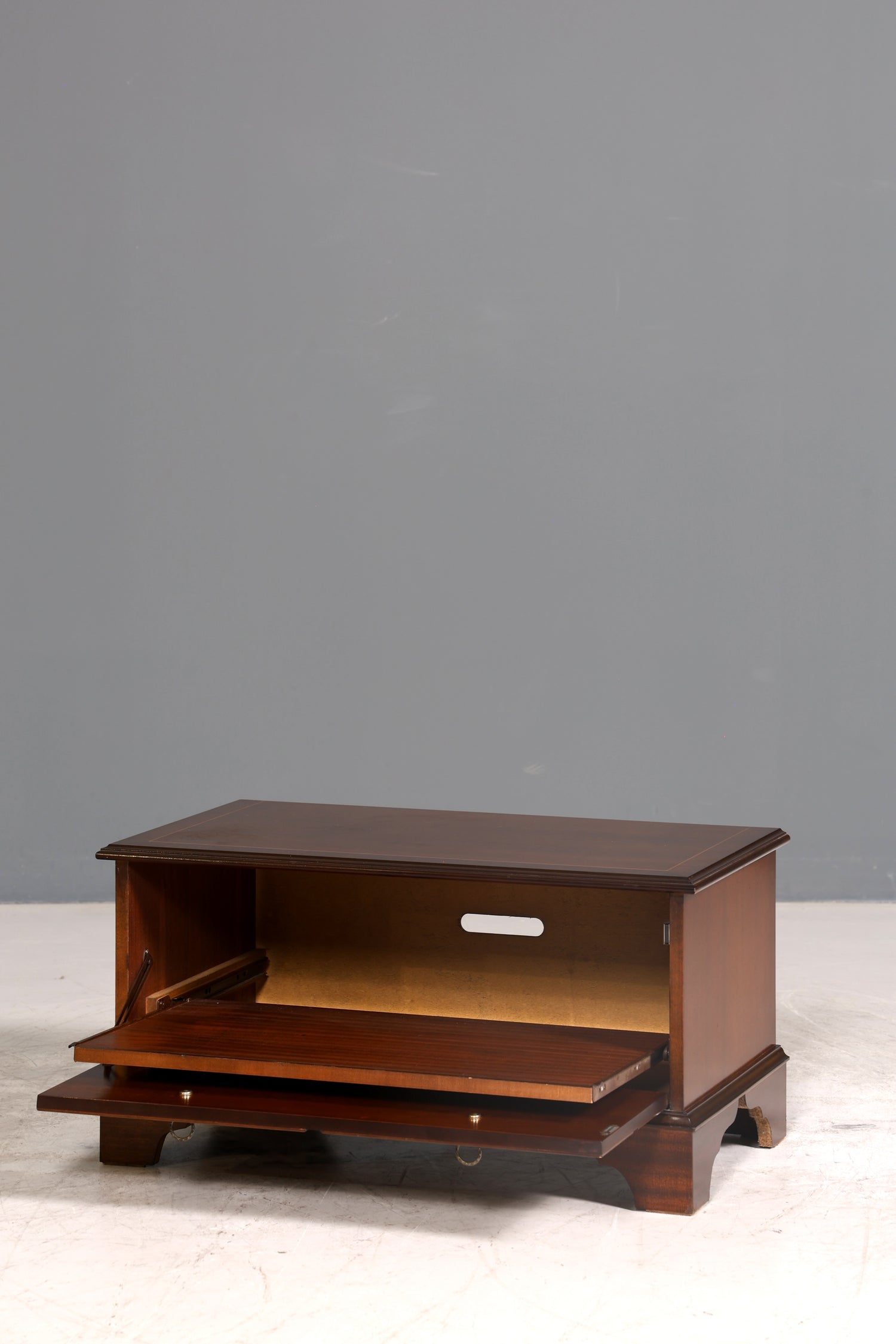 Wunderschöne Englische Kommode Holz Klapp Schrank Antik Sideboard Hifi Kommode