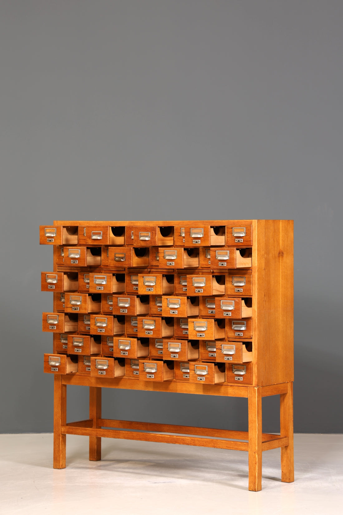 Wunderschöne Mid Century Kommode Vintage Bauhaus Apotheker Schrank Retro Schubladenkommode