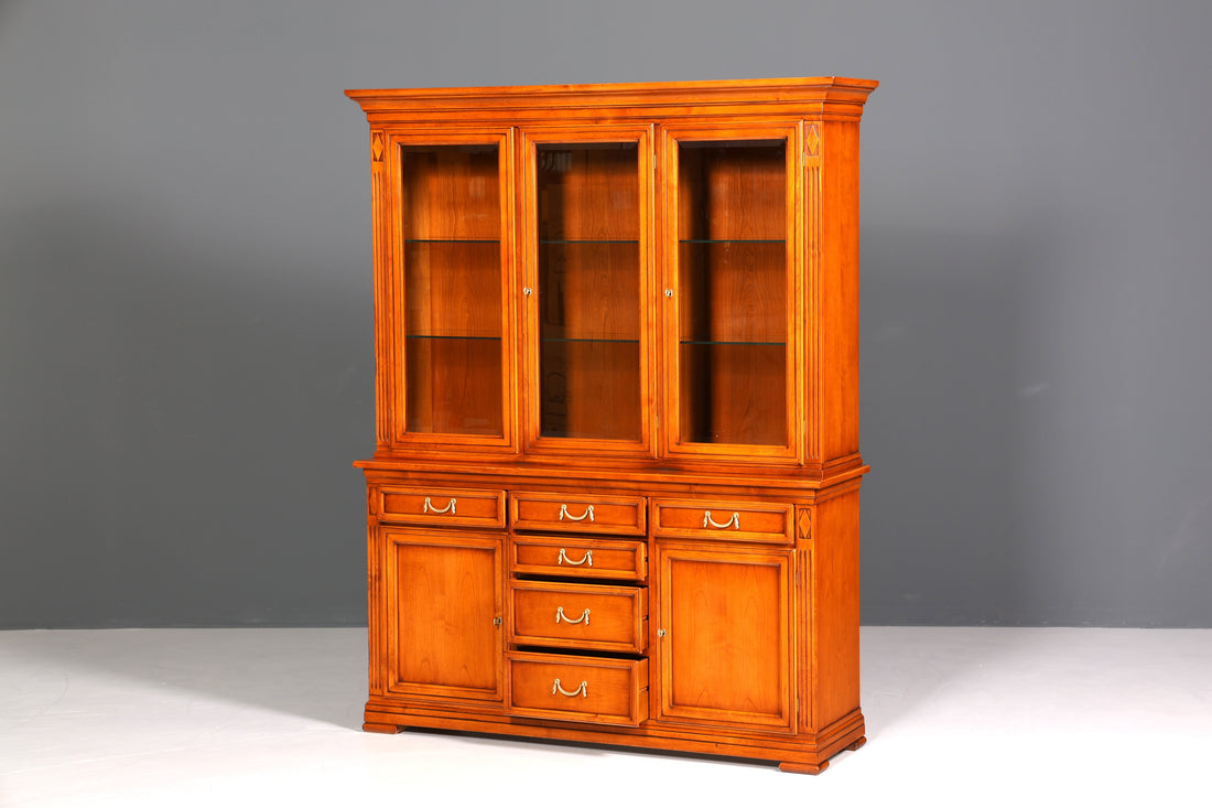 Traumhafte Original Selva Vitrine Antik Stil massiv Holz Buffet Villa Borghese Schrank Regal