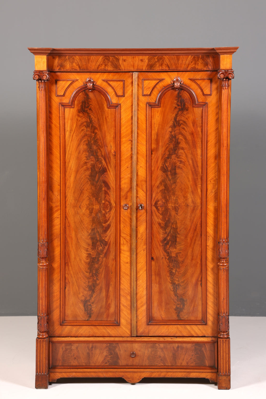 Traumhafter Louis Philippe Schrank Antik Gründerzeit Kleiderschrank Wäscheschrank