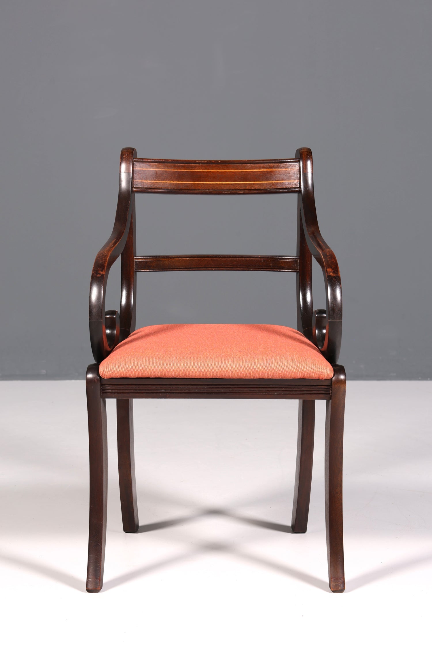 Wunderschöner Englischer Stuhl UK Armlehnstuhl Antik Stil Sekretär Stuhl Polsterstuhl 1 von 2