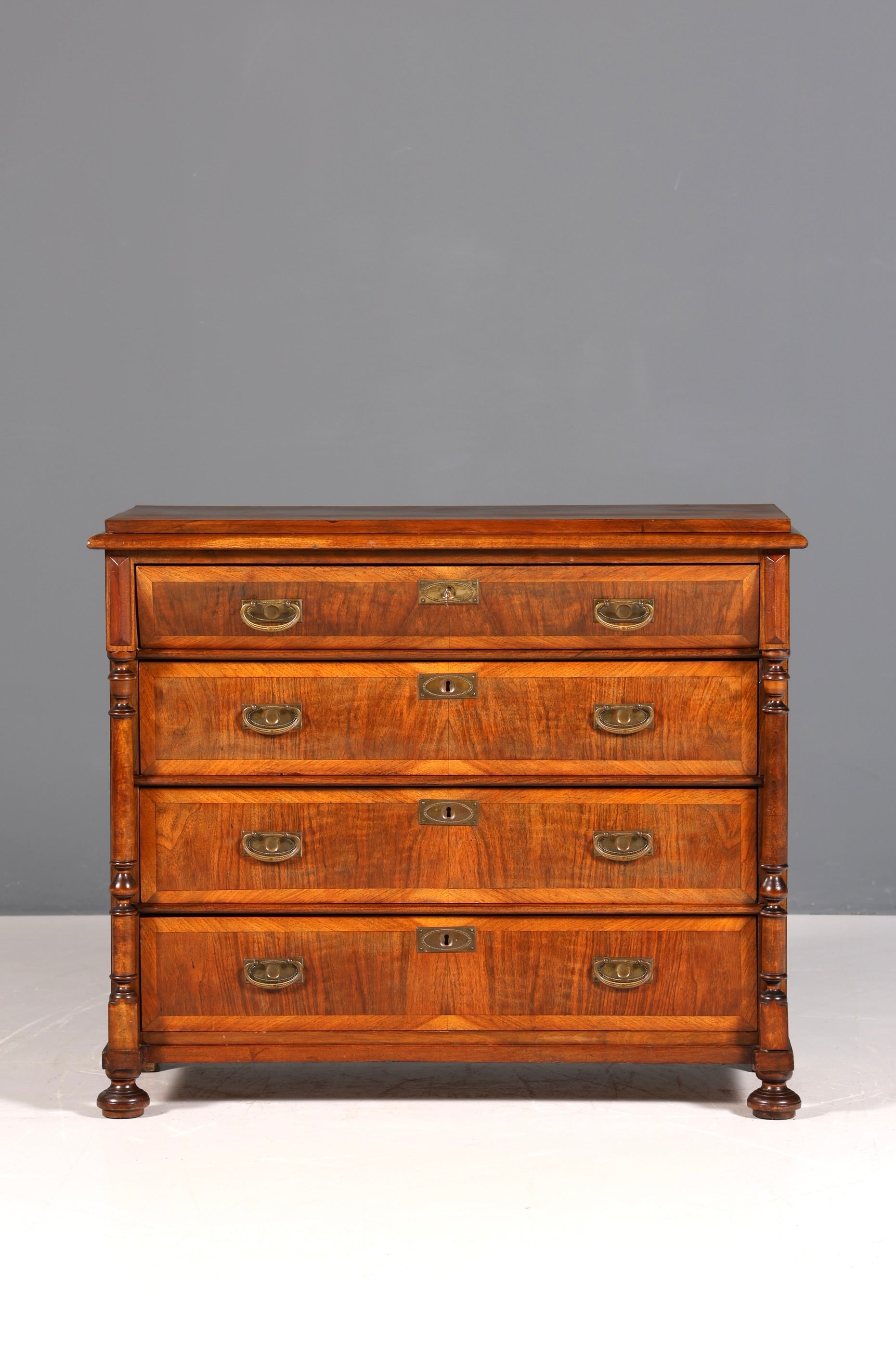 F855 Finish Wunderschöne Gründerzeit Kommode Louis Philippe Nussbaum Schubladen Kommode Sideboard um 1880