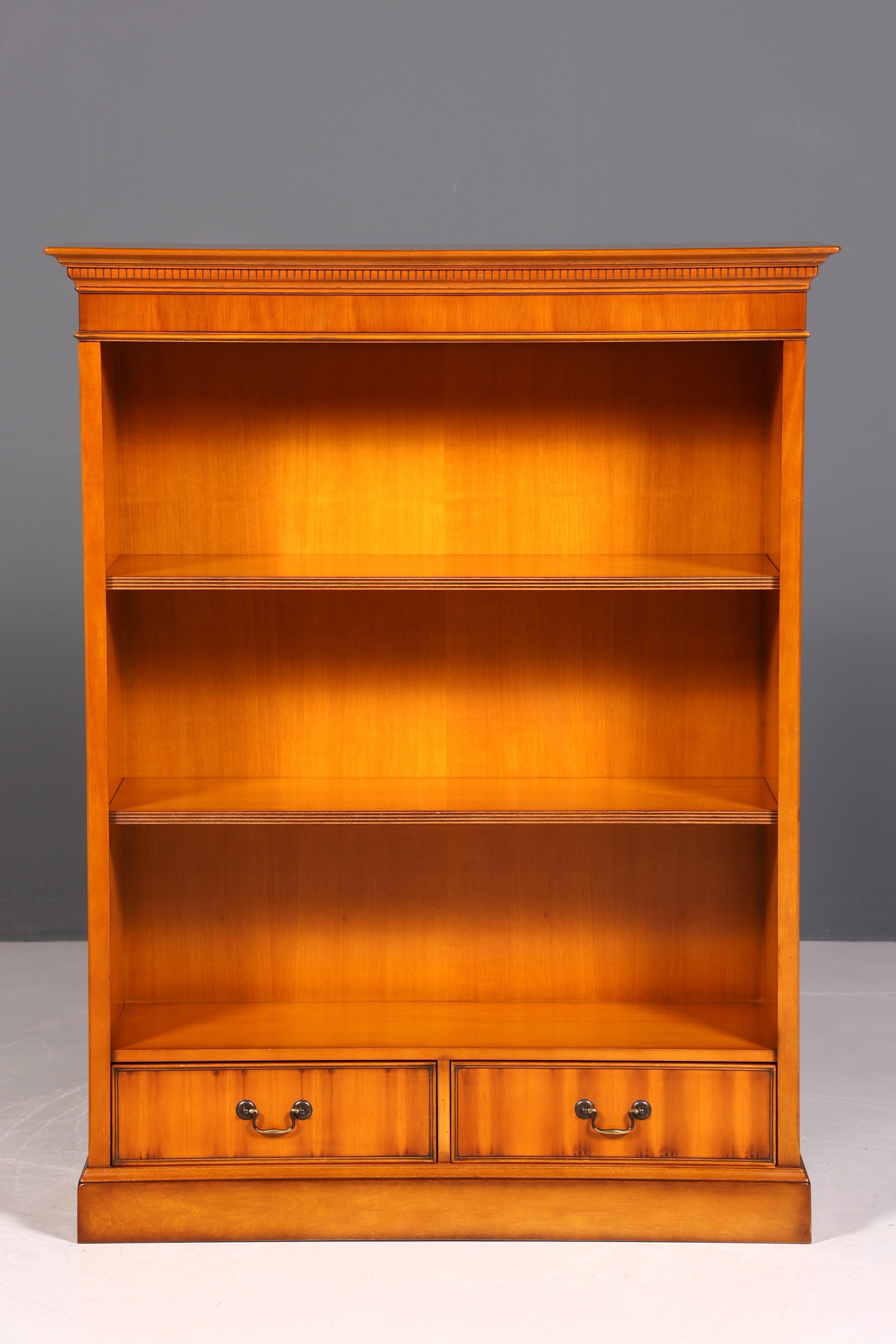 Wunderschönes Original Heldense Bücherregal Englisches Holz Bücher Ablage Leseregal