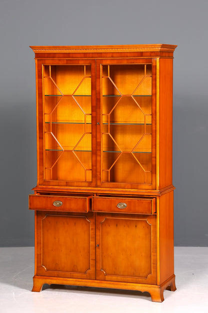 Wunderschöne Original Heldense Vitrine Englische Eibe Bücherschrank Antik Stil Glasvitrine