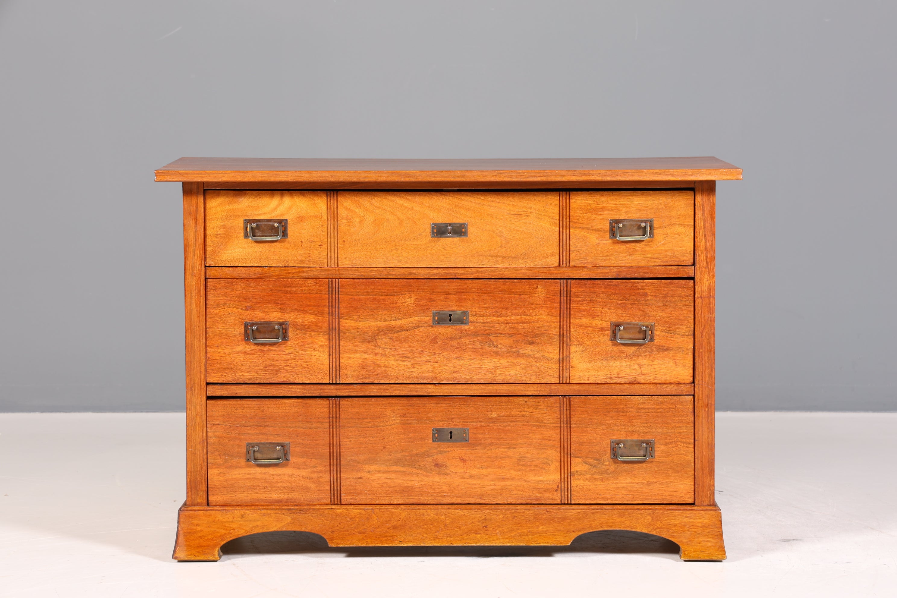 Traumhaftes Jugendstil Sideboard Antik Eiche Kredenz Schrank Buffet Anrichte Schubladenkommode