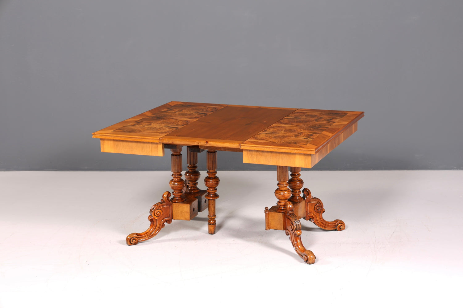 Traumhafter XXL Gründerzeit Tisch Kulissentisch ausziehbarer Louis Philippe Esstisch Wurzelholz Antik