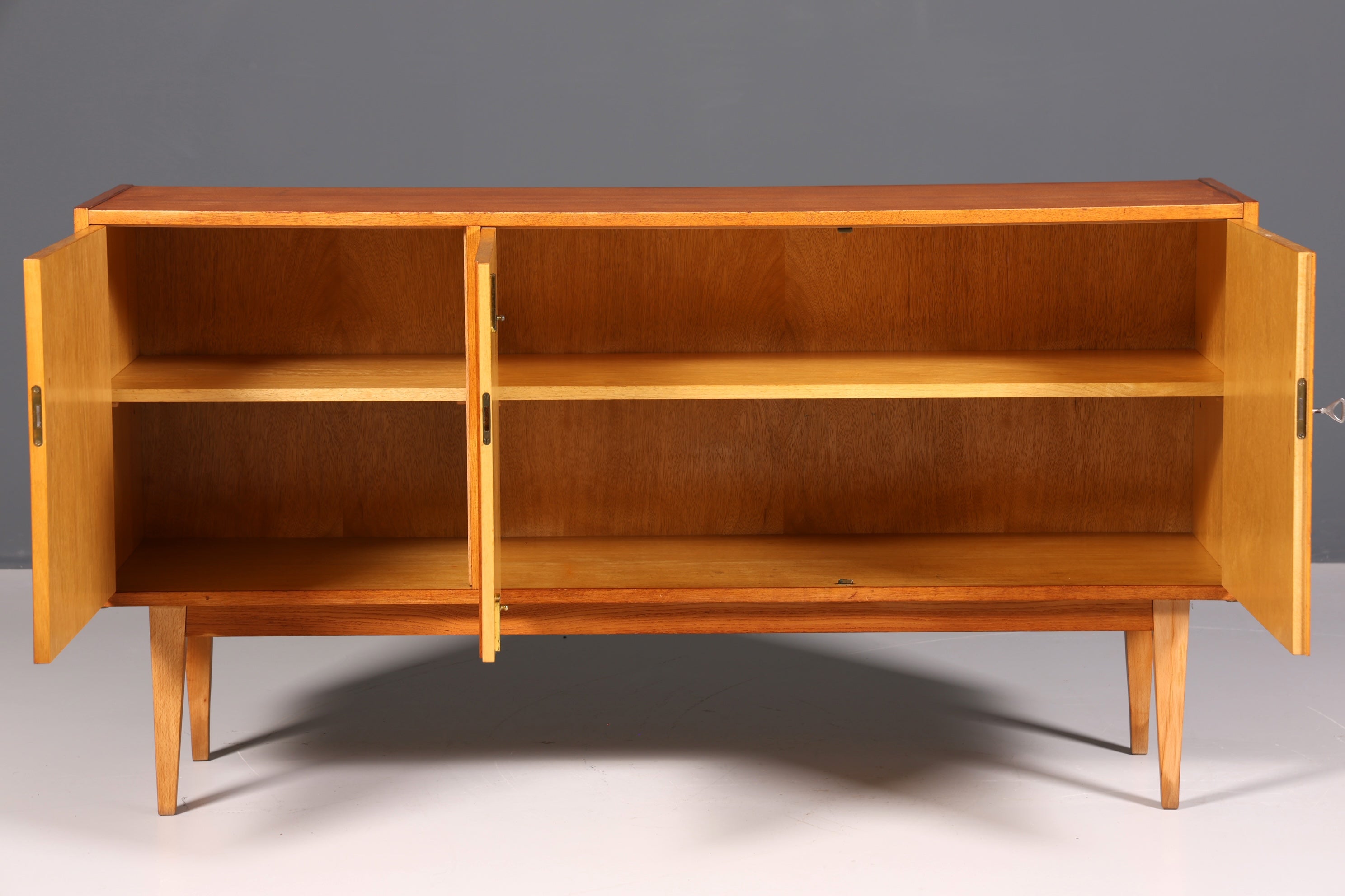 Wunderschönes Original Hellerau Sideboard Franz Ehrlich 602 Schrank Mid Century TV Schrank VEB