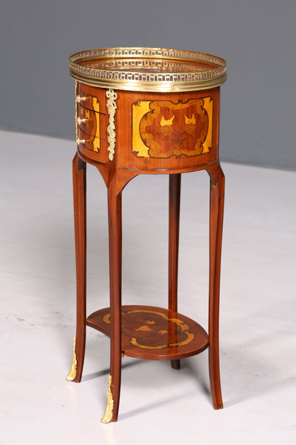 Wunderschöner Barock Louis XV Stil Beistelltisch Ablagetisch massiv Kommode Antik Stil