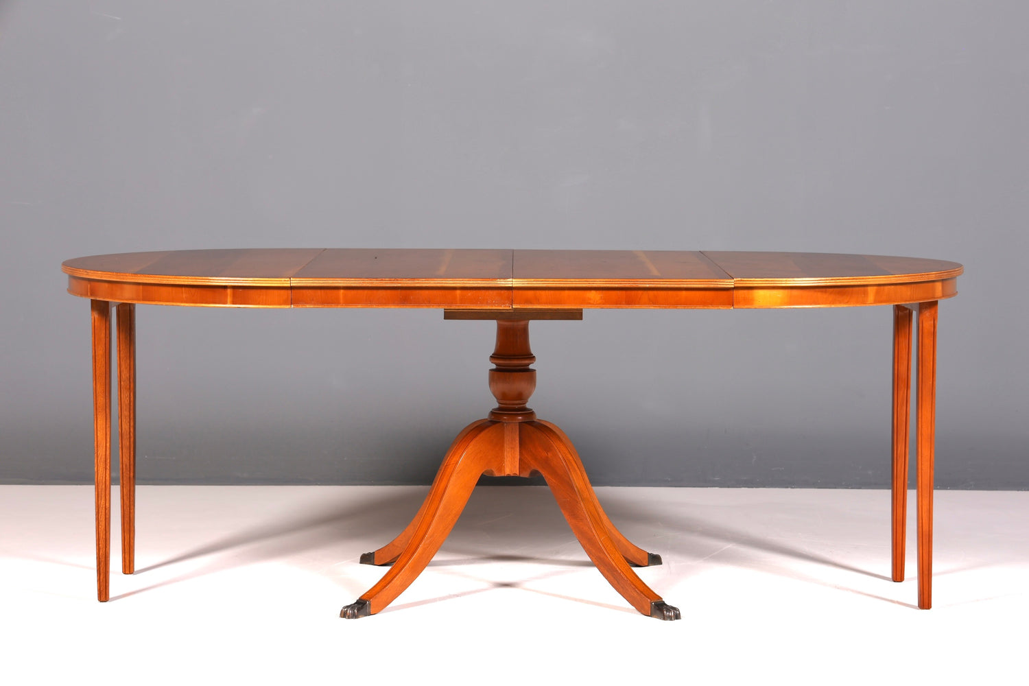 Traumhafter Englischer Tisch ausziehbarer Esstisch Antik Stil 60s Regency Küchentisch Eibe