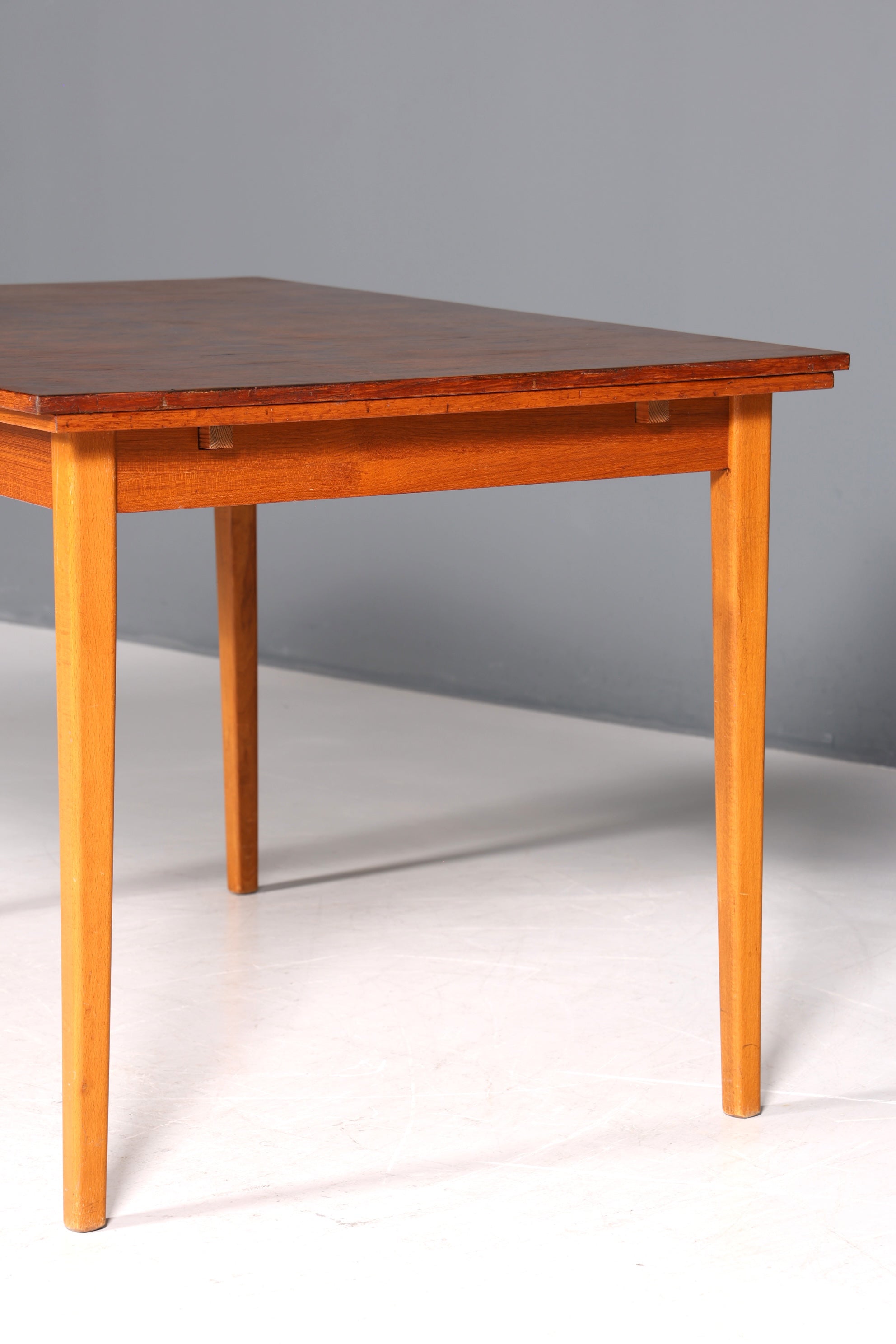 Wunderschöner Mid Century Esstisch ausziehbarer Vintage Tisch Retro Küchentisch