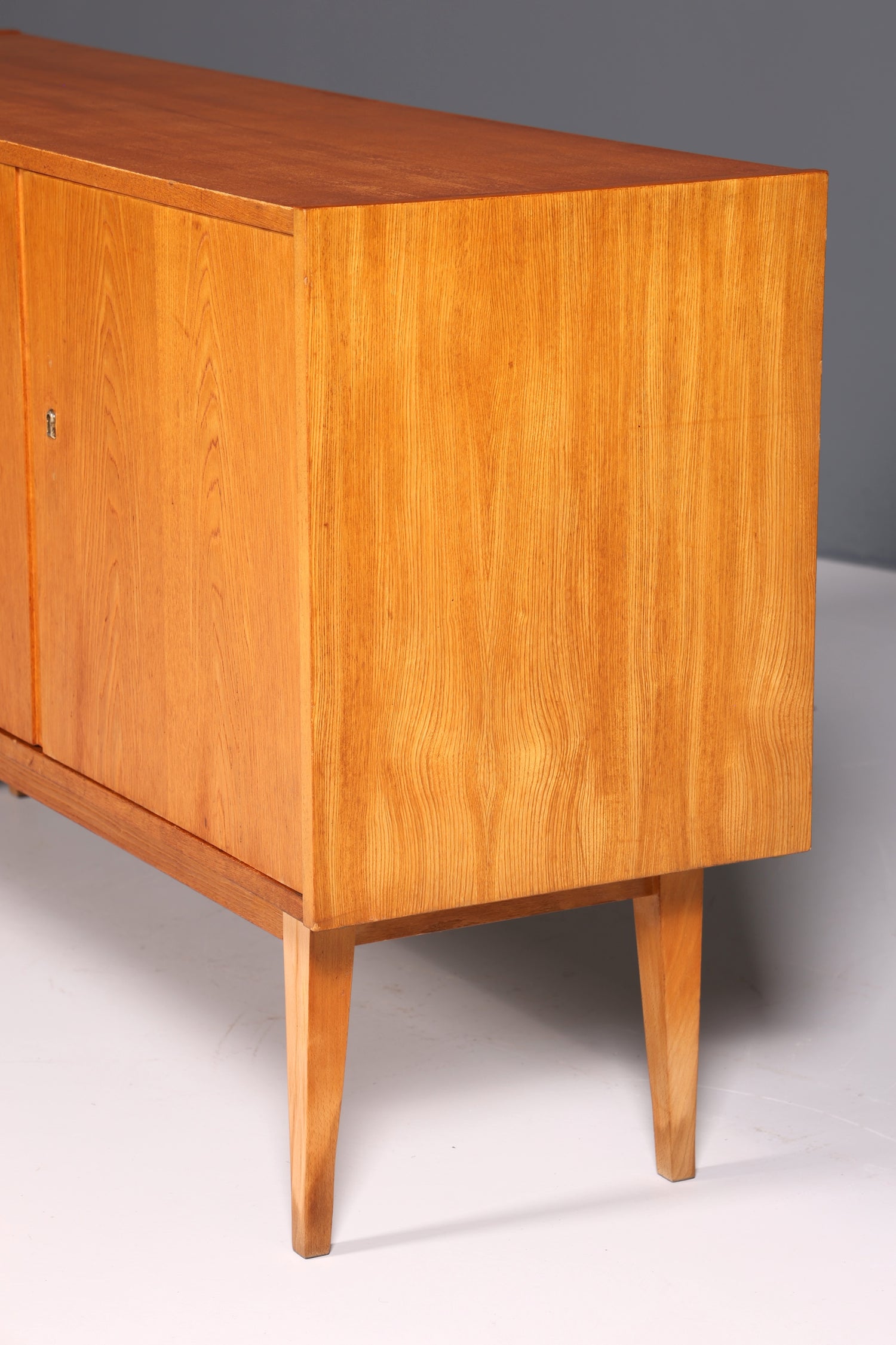 Wunderschönes Original Hellerau Sideboard Franz Ehrlich 602 Schrank Mid Century TV Schrank VEB