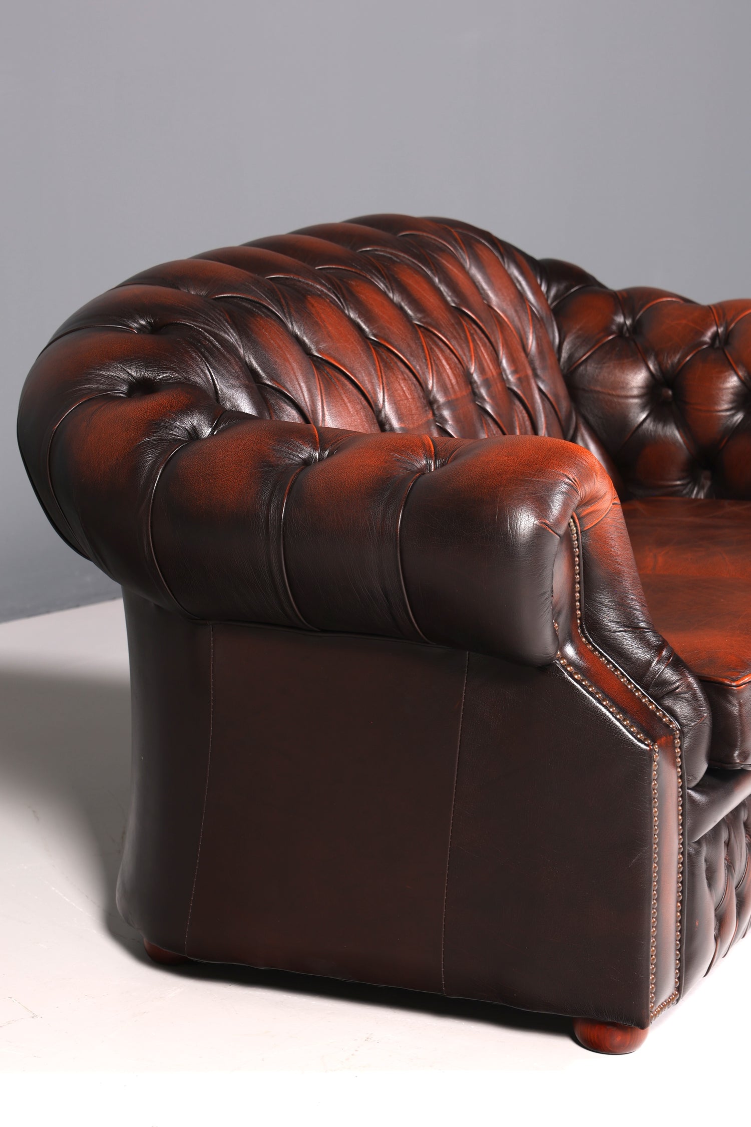 Wunderschönes Original Chesterfield Centurion 2-Sitzer Couch Englisches echt Leder Sofa UK