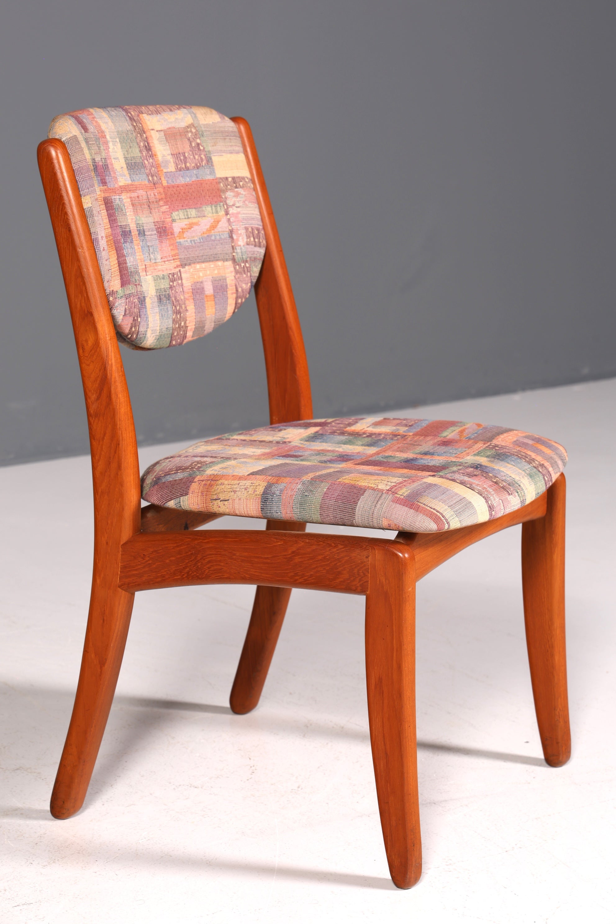 Schlichter Mid Century Stuhl Retro Esszimmer Stuhl Danish Design Küchenstuhl Teak Holz Sekretär Stuhl 2 von 2