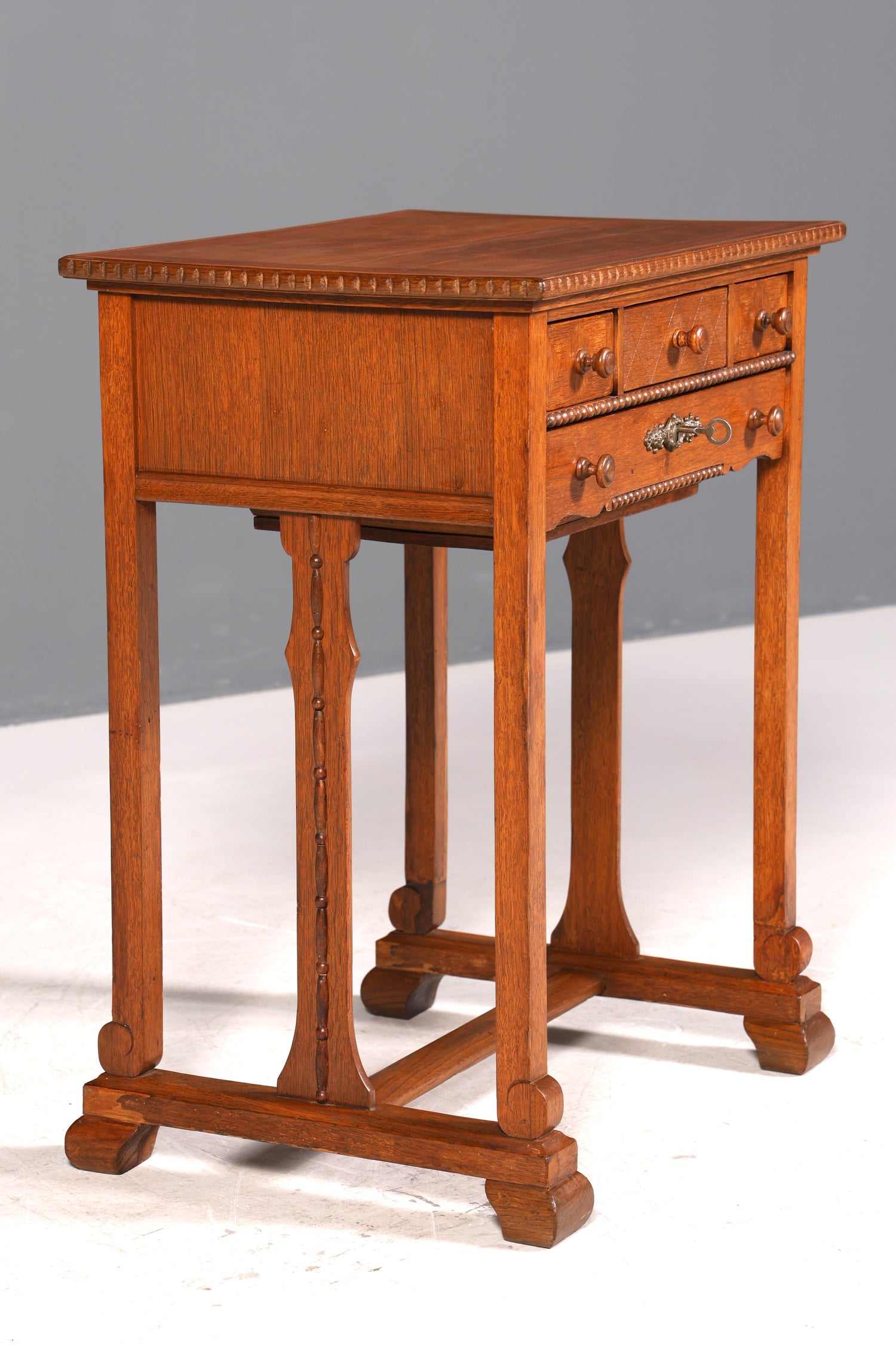 Traumhafter Gründerzeit Ablagetisch Beistelltisch Antik Jugendstil Kommode um 1880