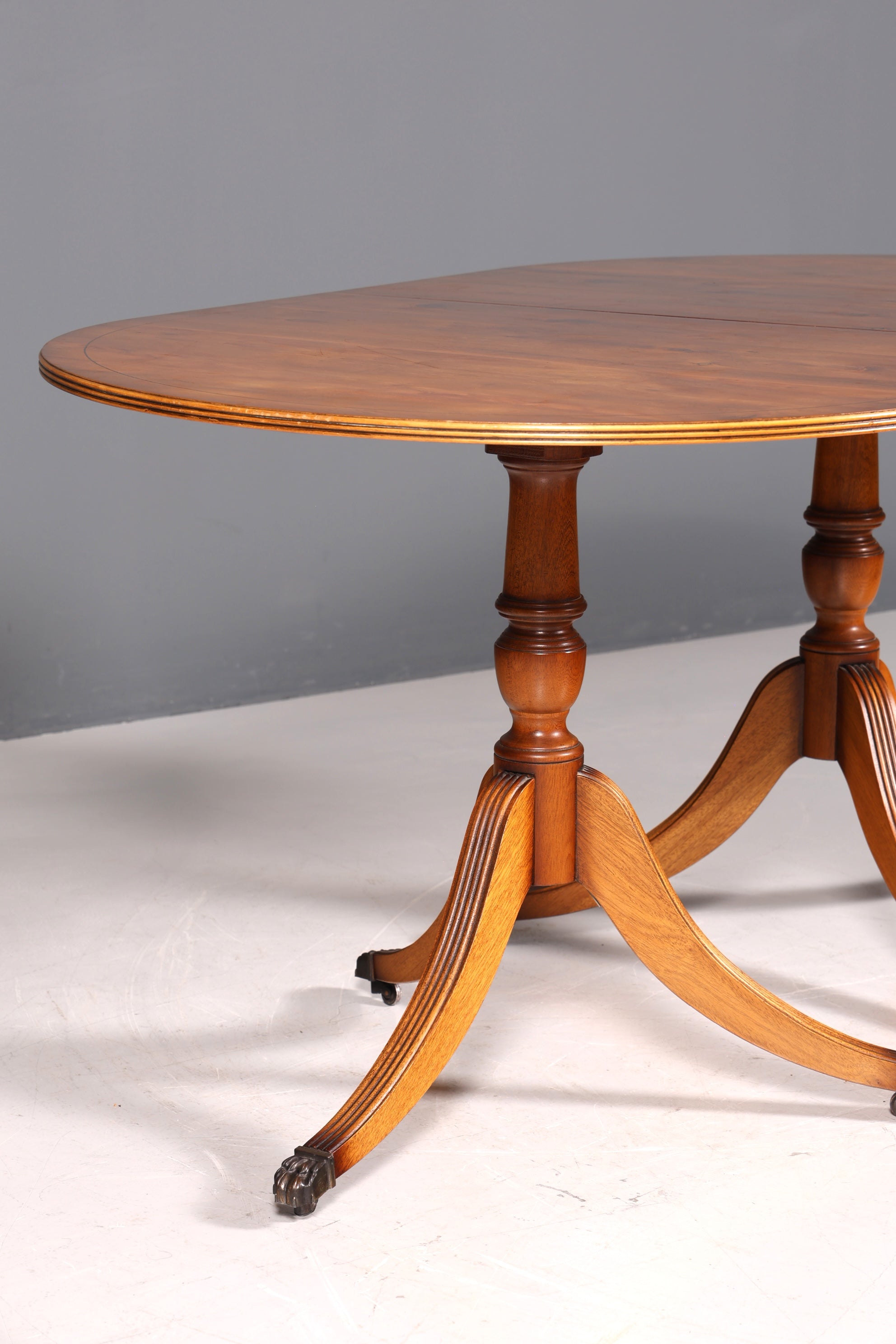 Wunderschöner Englischer Tisch ausziehbarer Esstisch Regency Stil Antik Stil 60s Küchentisch Eibe
