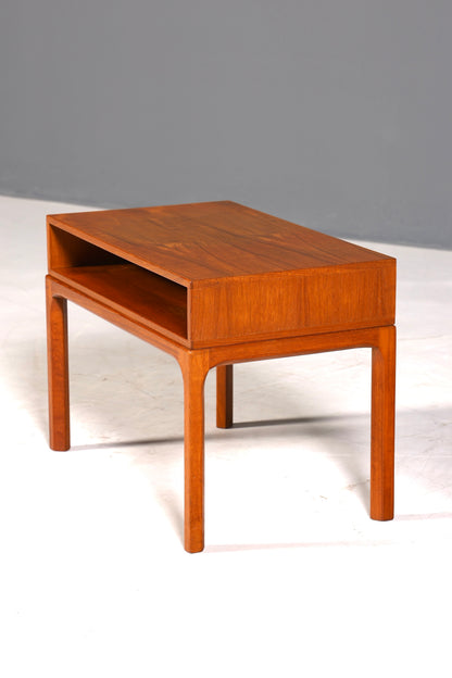Wunderschöner Aksel Kjersgaard Beisteltlisch Mid Century Ablage Tisch Teak Holz Danish Design Nachttisch