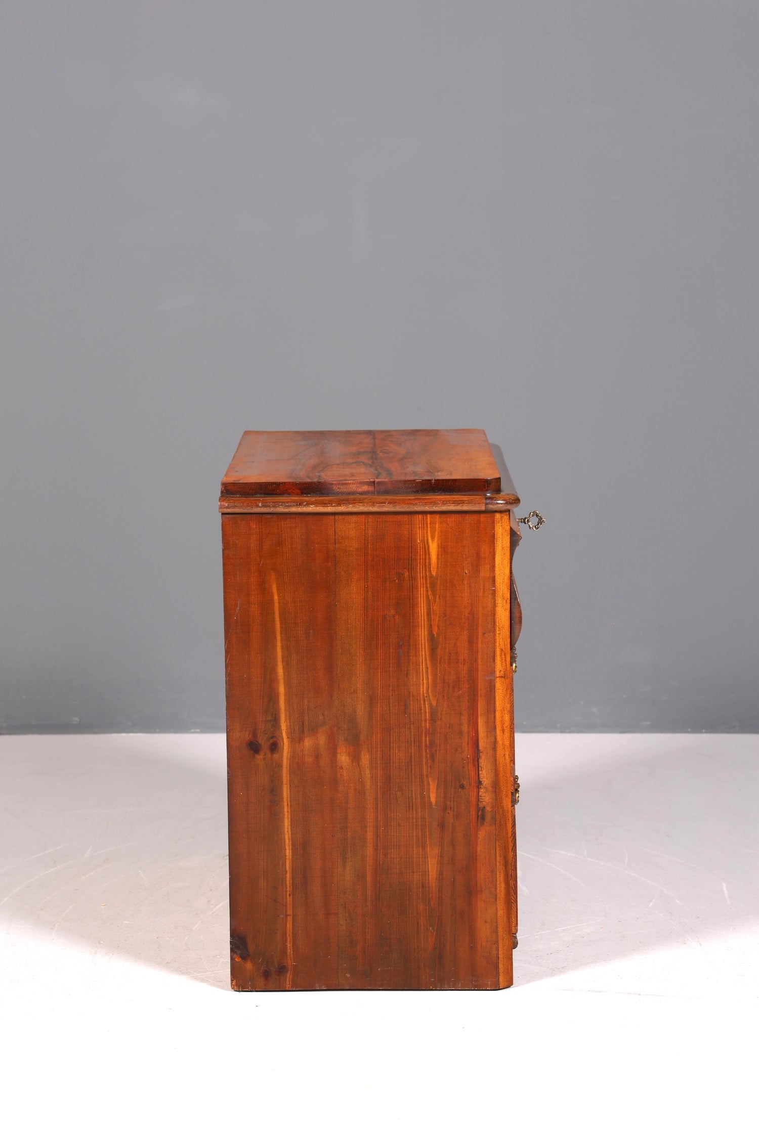 Stilvolle Louis Philippe Kommode Nussbaum Biedermeier Schubladenkommode um 1890