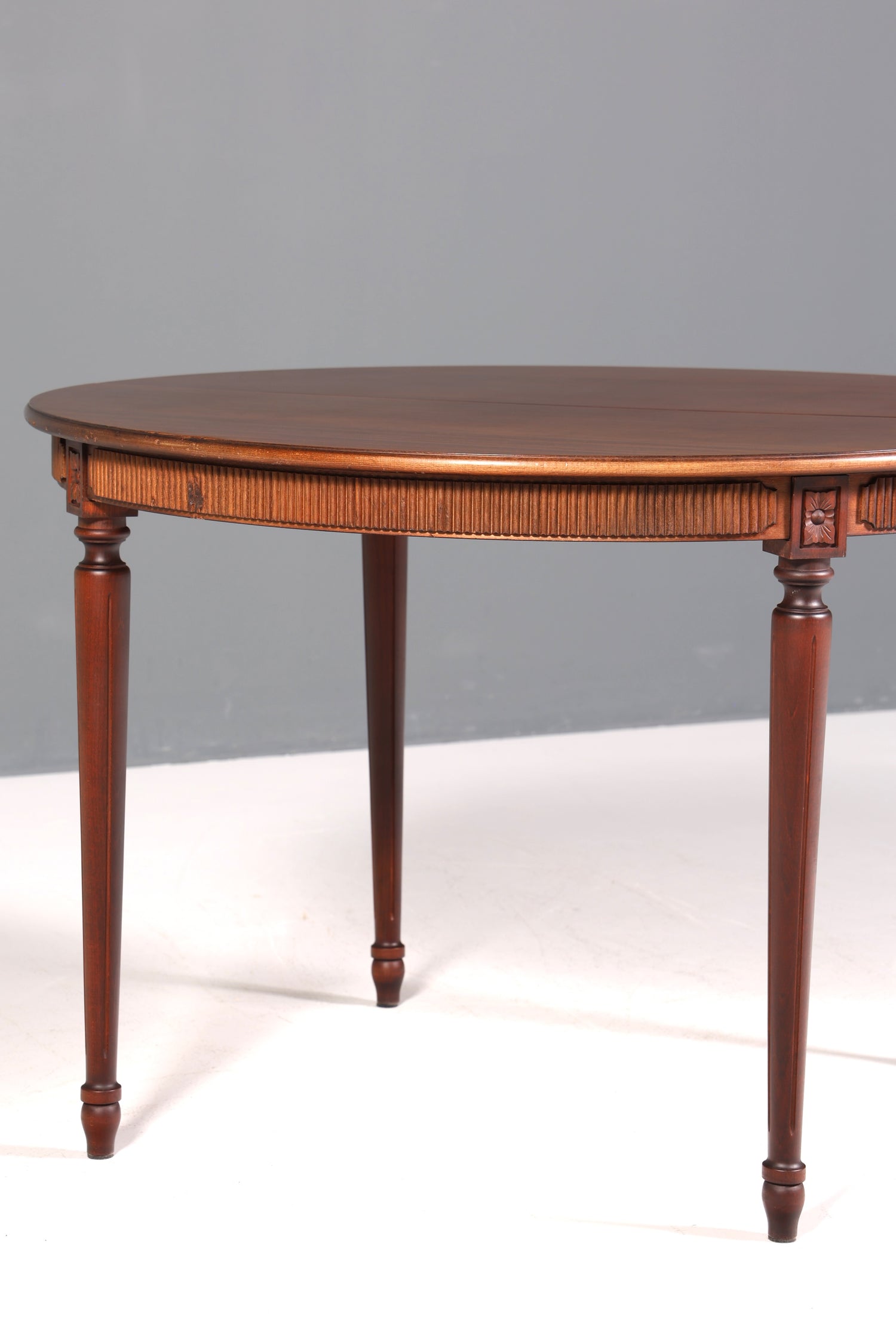 F264 Finish Wunderschöner Englischer Tisch ausziehbarer Esstisch Antik Stil 60s Küchentisch Eibe