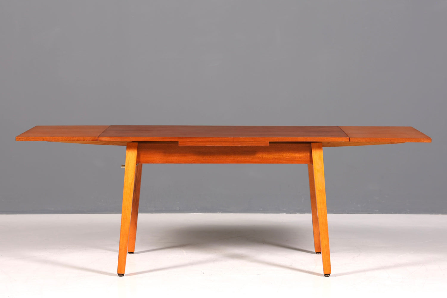 Traumhafter Mid Century Küchentisch Vintage Tisch ausziehbar und höhenverstellbar Esszimmer Tisch