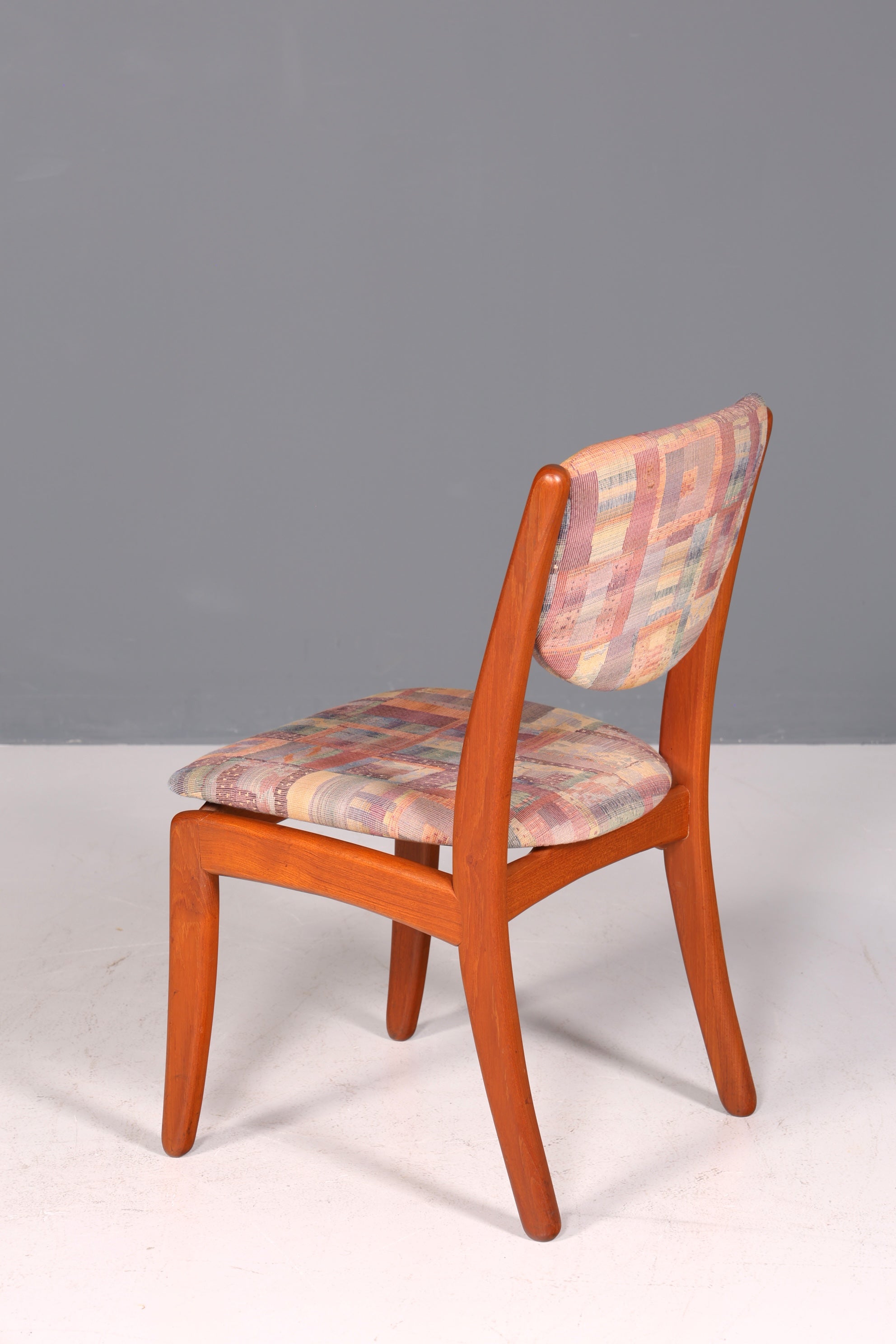 Schlichter Mid Century Stuhl Retro Esszimmer Stuhl Danish Design Küchenstuhl Teak Holz Sekretär Stuhl 1 von 2