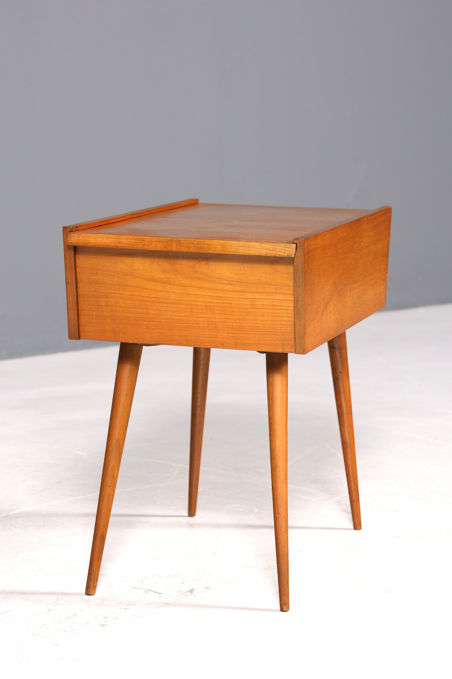 Wunderschöner Mid Century Beistelltisch Retro Nähkasten Vintage Kommode 60er Jahre Nähtisch