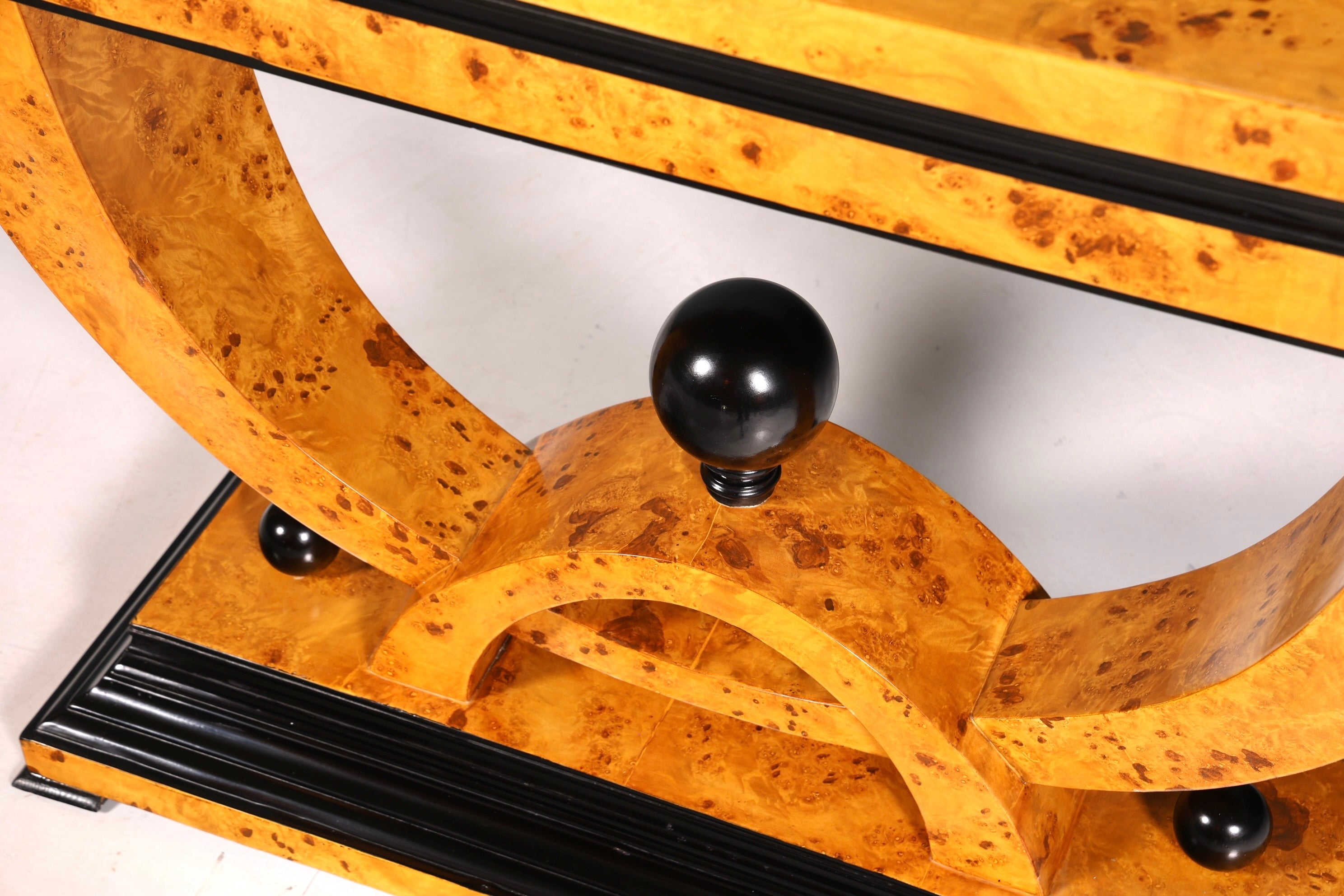 Wunderschöne Art Deco Stil Wandkonsole Flur Ablagetisch Birke Biedermeier Konsole Tisch