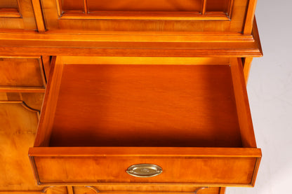 Wunderschöne Original Heldense Vitrine Englische Eibe Bücherschrank Buffet Antik Stil Glasvitrine