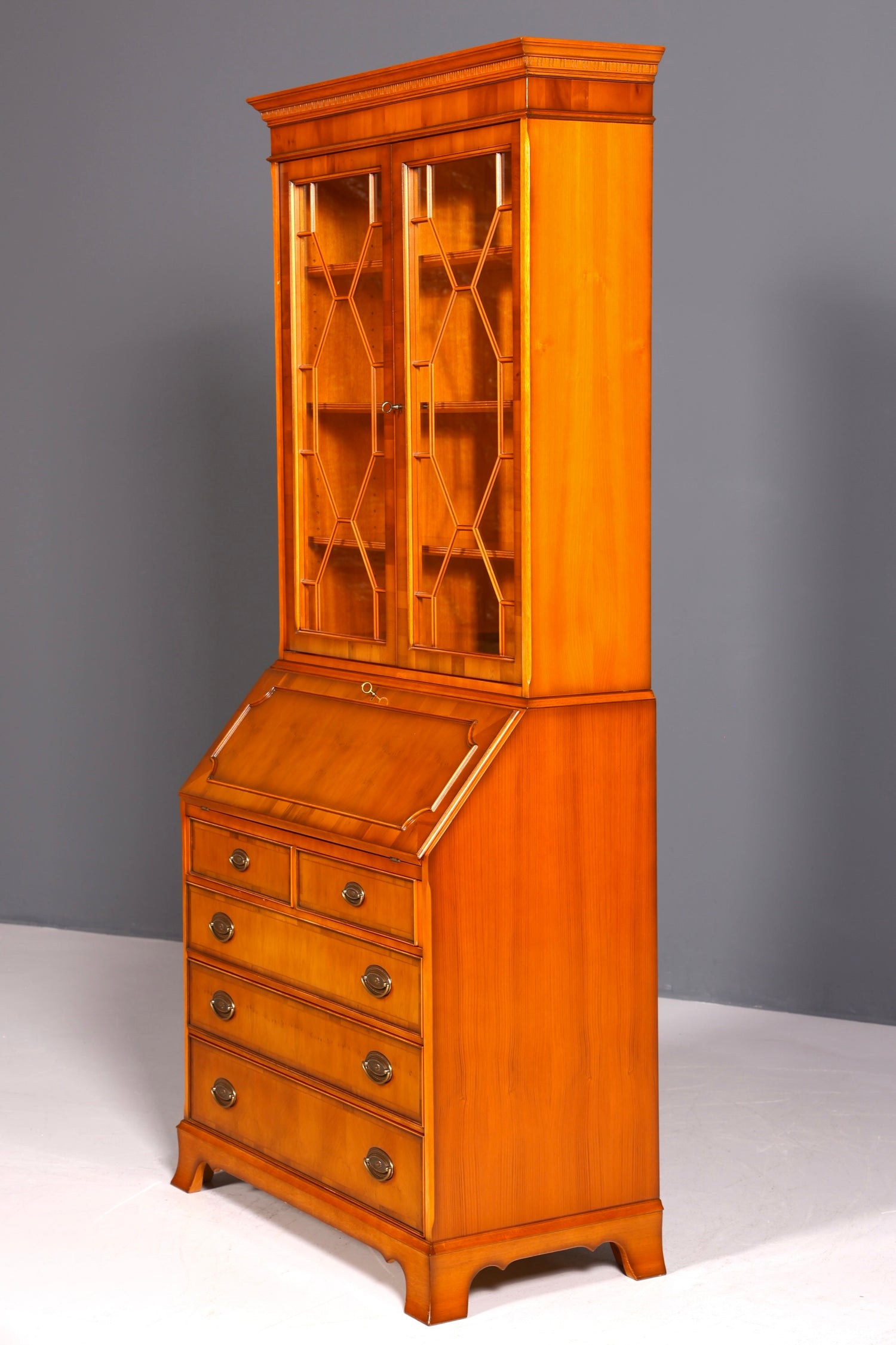 Stilvoller Englischer Sekretär Original Heldense Büro Aufsatzsekretär Eibe Antik 60S Vitrinen Schrank UK