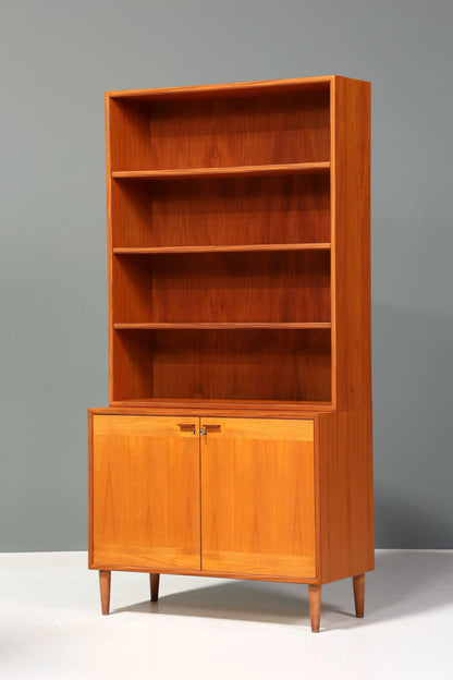 Stilvolles Mid Century Bücherregal Danish Design Teak Holz Schrank Retro Kommode &quot;Made in Denmark&quot; Regal