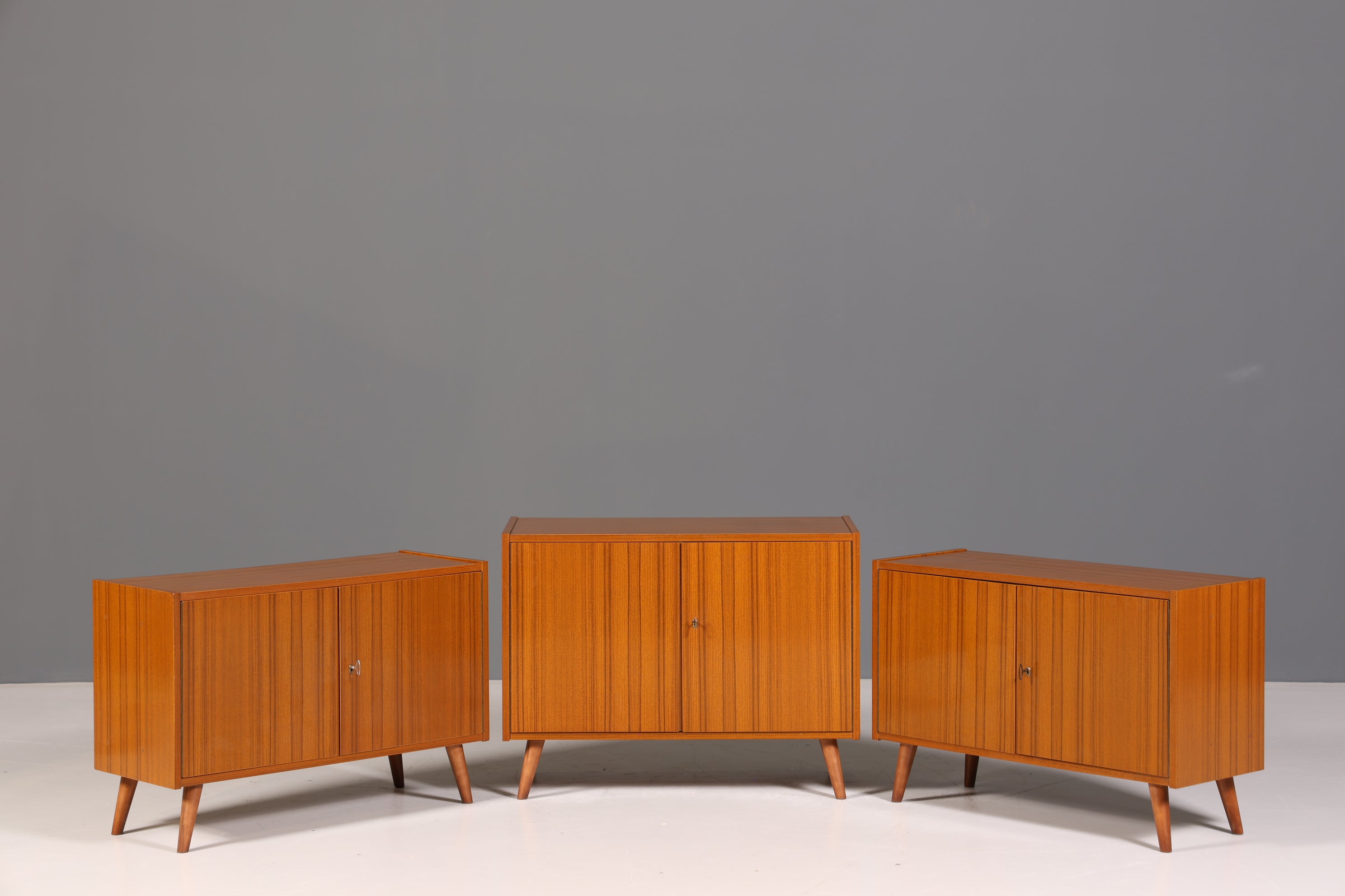 Wunderschöne Mid Century Kommode Vintage TV Sideboard Schrank