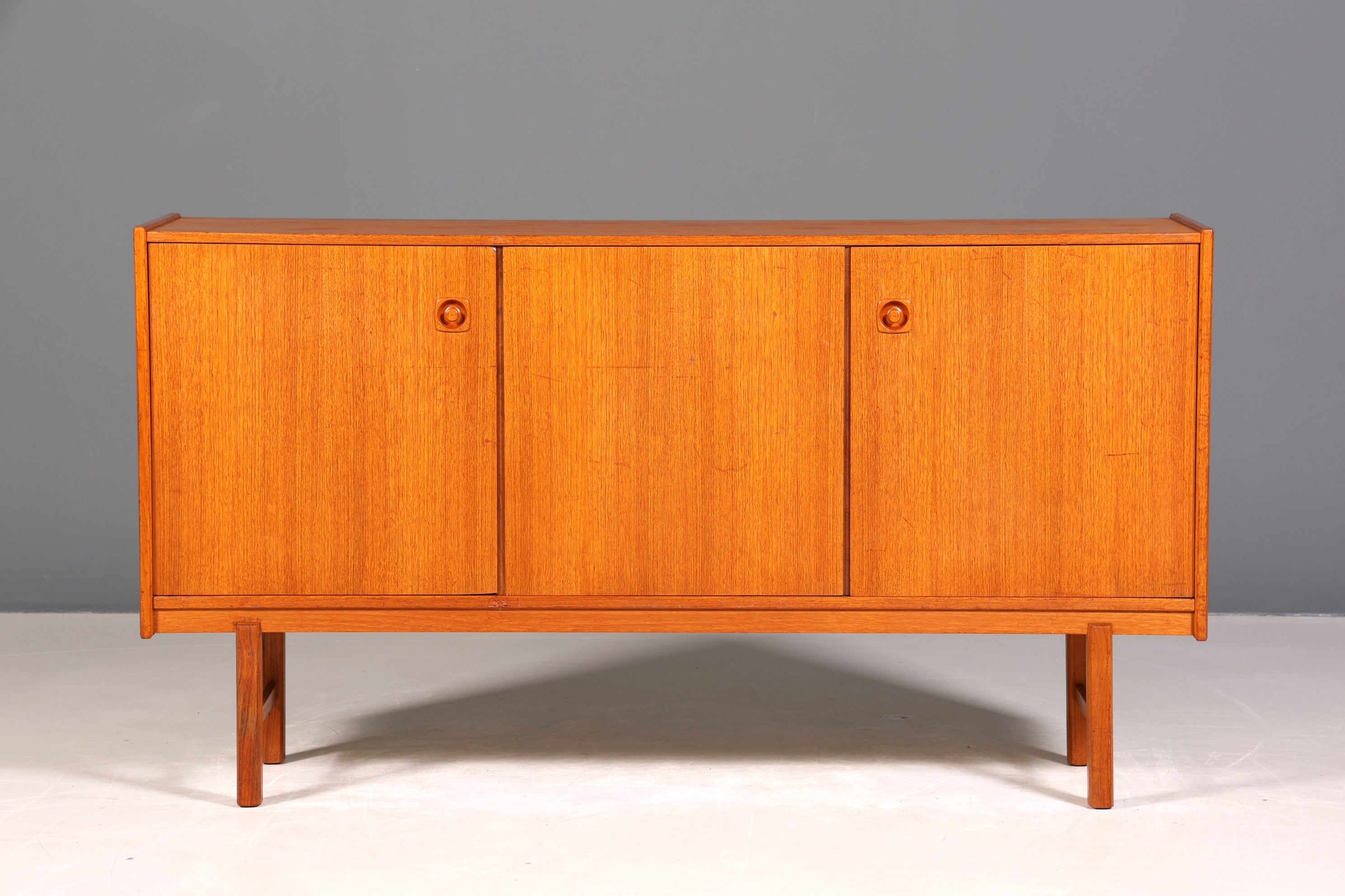 Wunderschönes Mid Century Sideboard Teak Holz Schrank Büro Kommode Highboard 60er Jahre