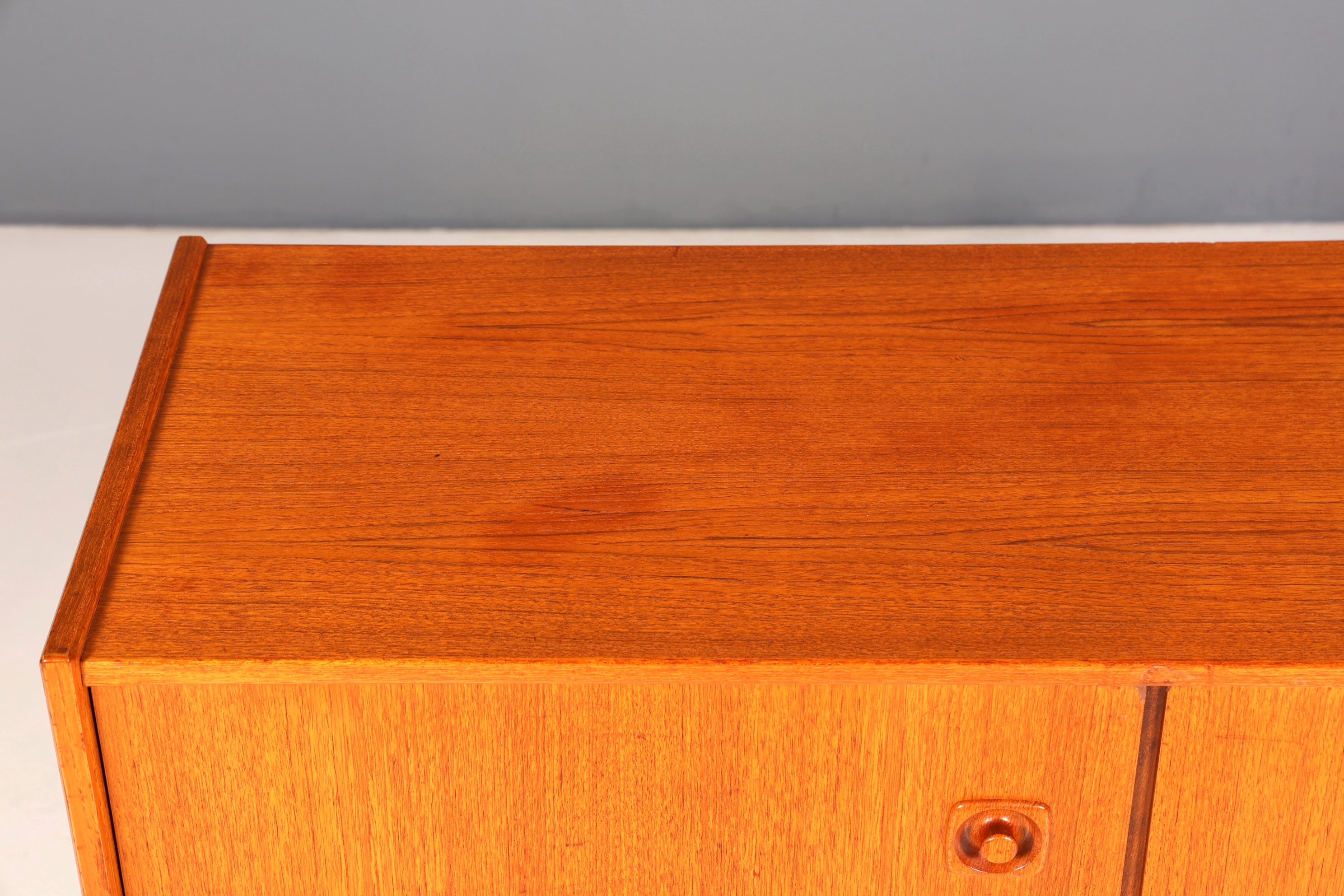 Wunderschönes Mid Century Sideboard Teak Holz Schrank Büro Kommode Highboard 60er Jahre