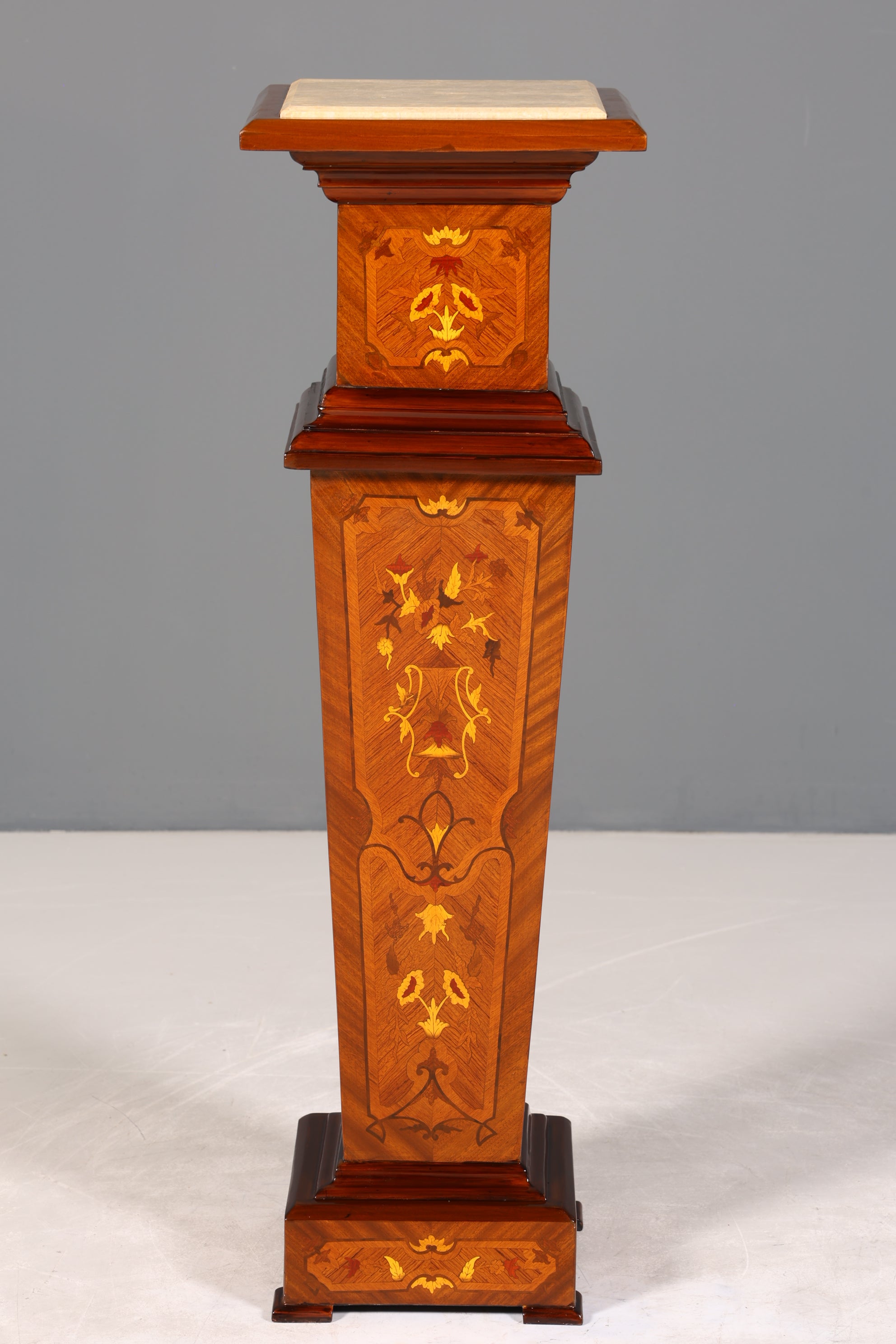 Traumhafte Barock Stil Säule Louis XV Blumensäule Naturstein Marmor Ablage