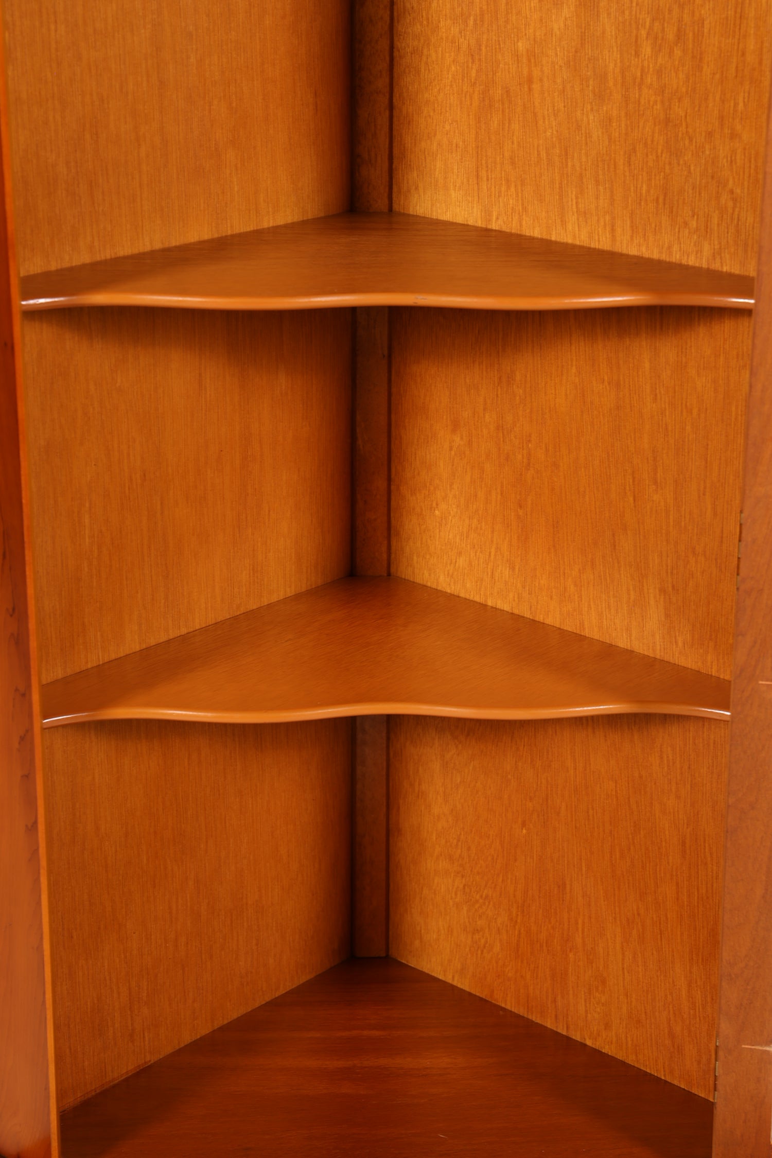 Wunderschöne Englische Eckvitrine Antik 60s echt Holz Schrank Eckschrank Glasvitrine Vitrine