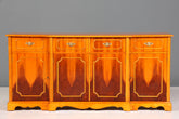Traumhaftes Englisches Sideboard Eibe Schrank Antik Stil Buffetschrank Kommode