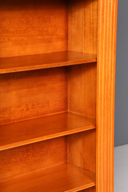 Wunderschönes Regal im englischen Stil Bücherregal Englisch Kirschholz Buchablage Antik 60s Schrank