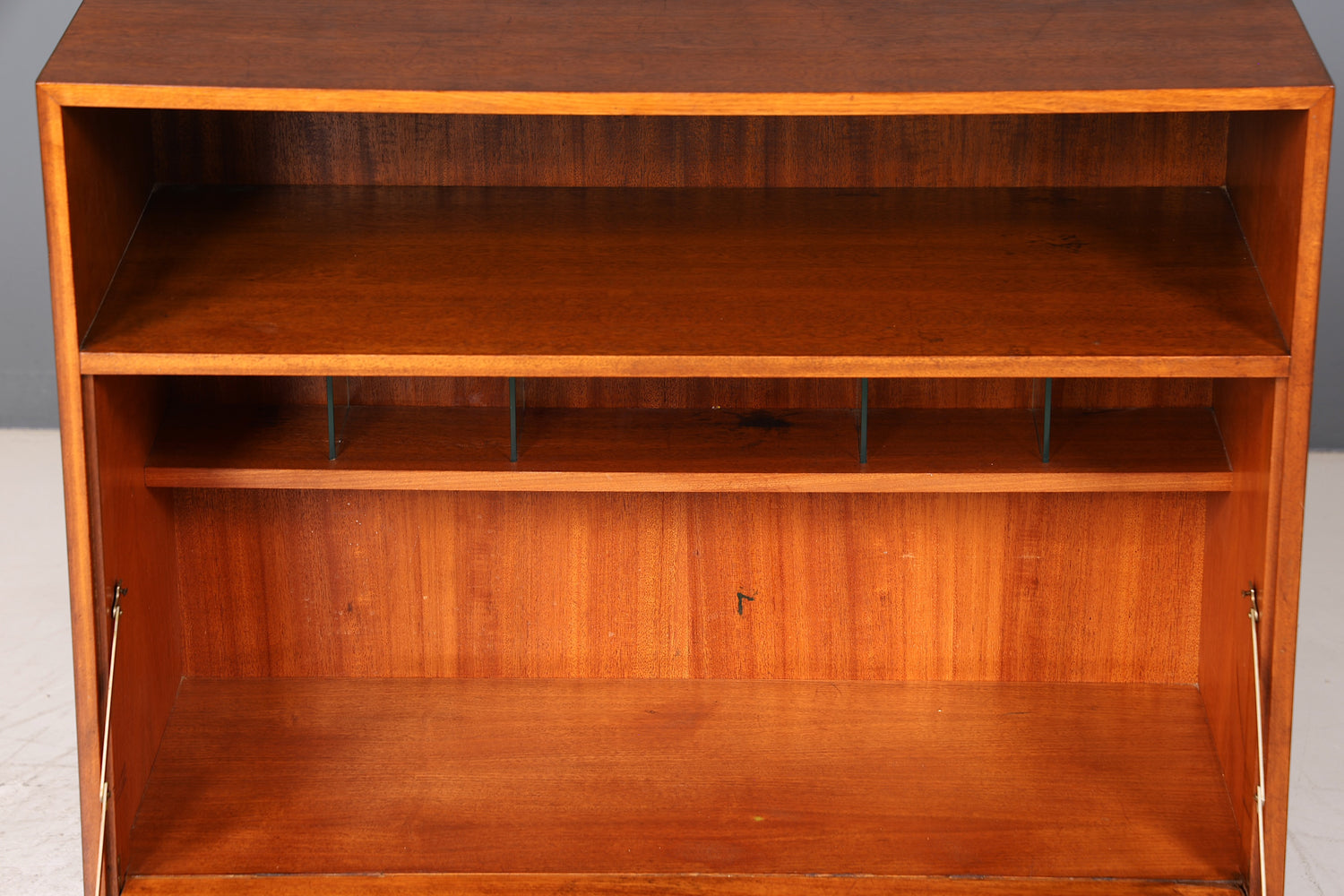 Traumhafter Mid Century Schrank Retro Barschrank Bücherregal Vintage Regal 60er Jahre