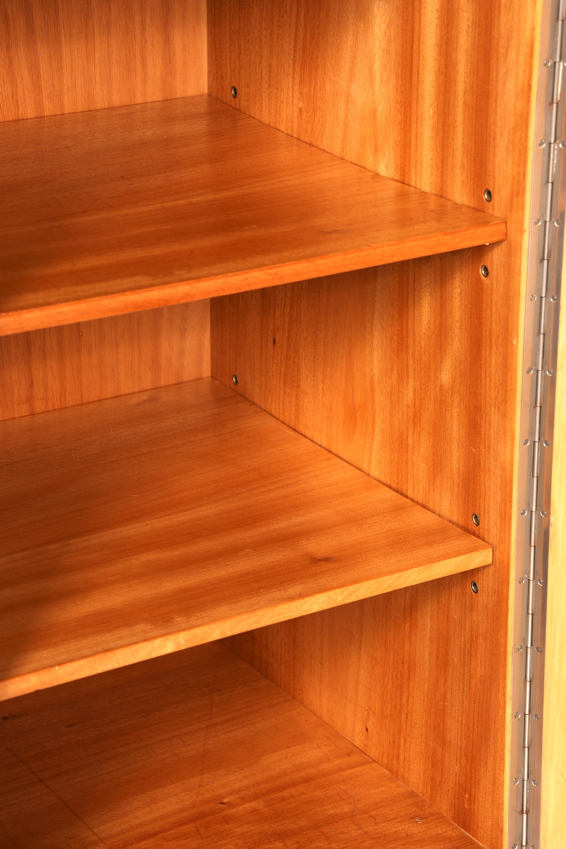 Wunderschöner Mid Century Schrank 60er Jahre Wäscheschrank Aktenschrank Kommode