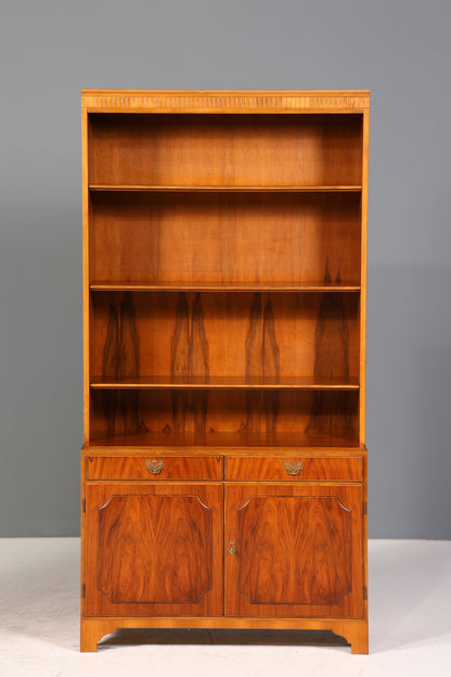 Wunderschönes Regal im englischen Stil Bücherschrank UK Bücherregal Schrank 60s Jahre 1 von 2