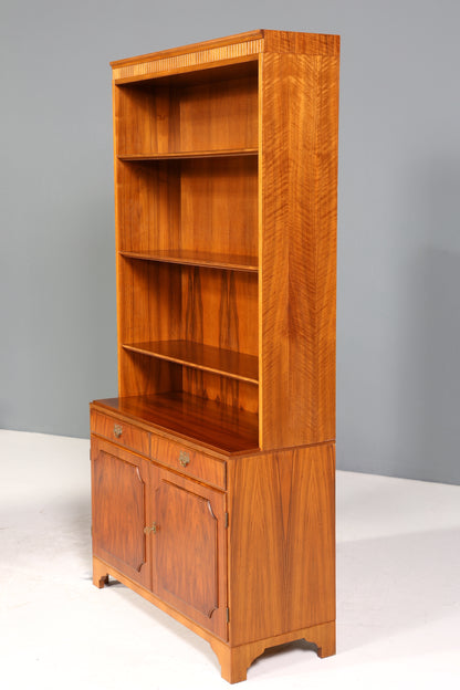Wunderschönes Regal im englischen Stil Bücherschrank UK Bücherregal Schrank 60s Jahre 1 von 2
