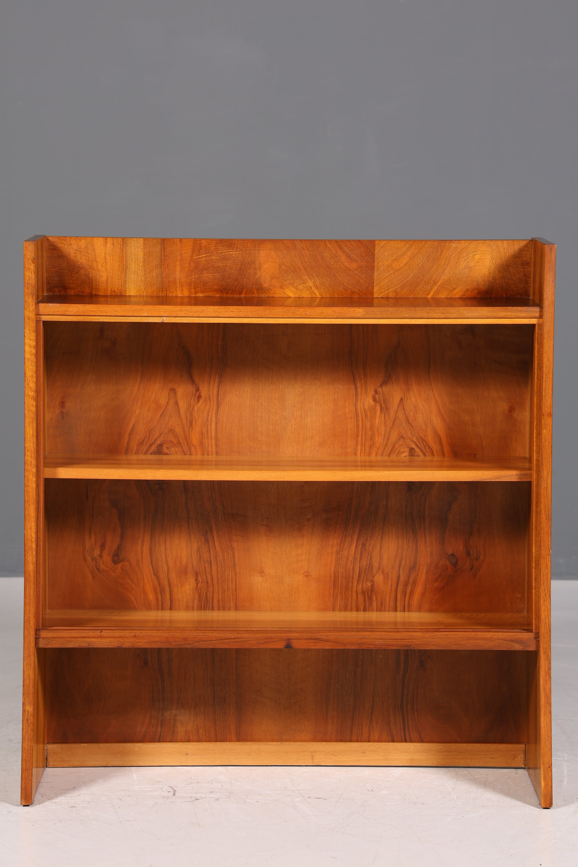 Wunderschönes Mid Century Regal Vintage Bücherregal Retro Standregal 60s Buchablage 1 von 2