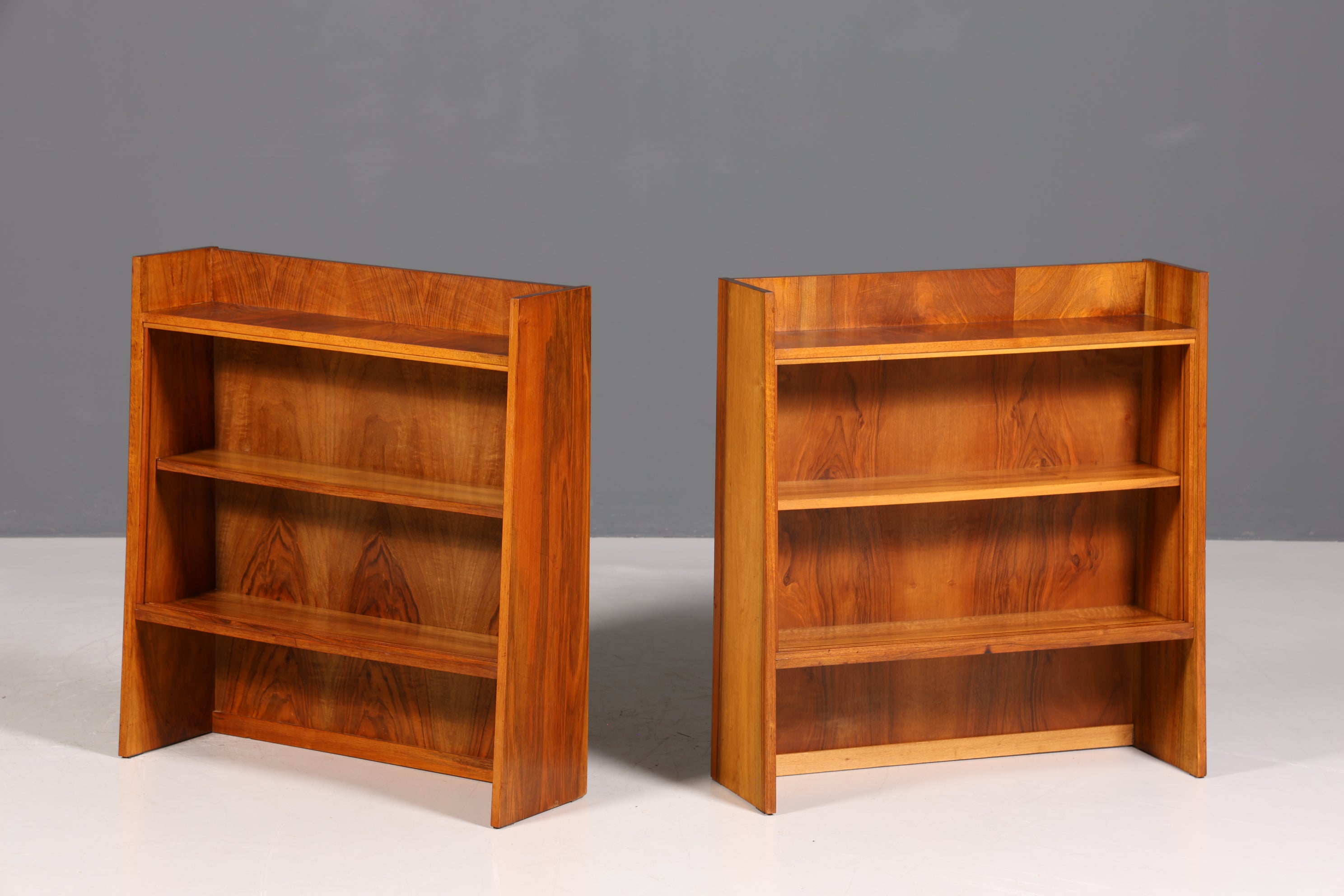 Wunderschönes Mid Century Regal Vintage Bücherregal Retro Standregal 60s Buchablage 1 von 2