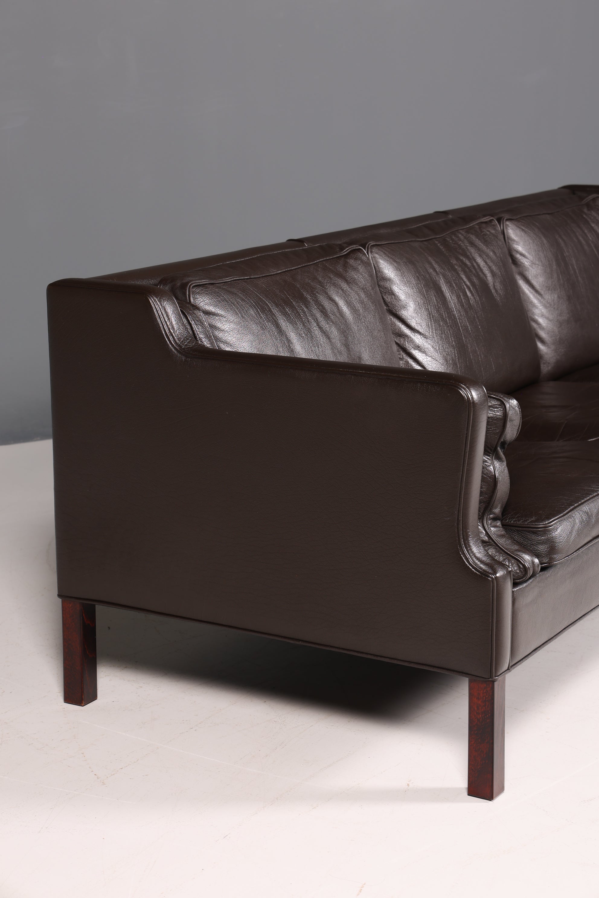 Wunderschönes Designer Børge Mogensen Sofa 3 Sitzer echt Leder Couch Modell 2213 Made in Denmark Canapé