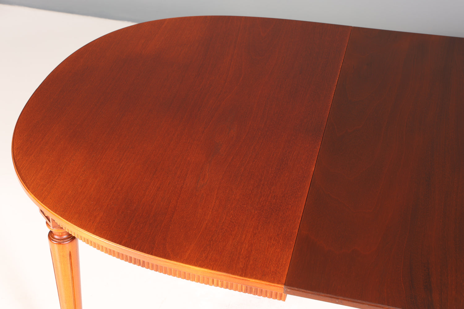 Wunderschöner Tisch im Gustavianischer Stil Küchentisch ausziehbar Antik Stil Esszimmer Tisch