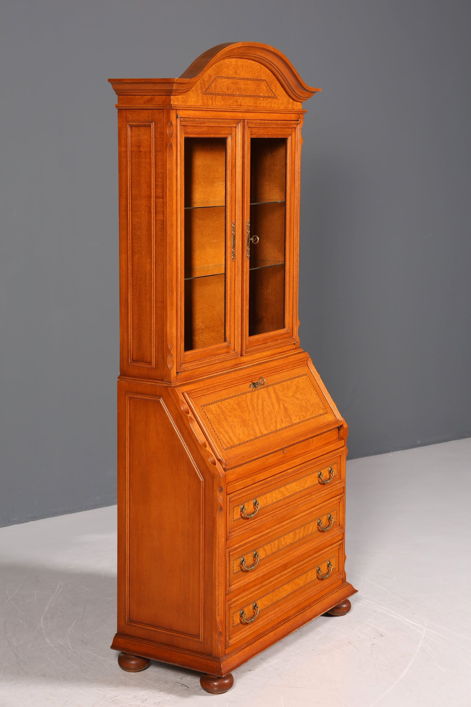 Wunderschöner Original Selva Sekretär Vitrine Antik Stil Bürotisch mit Vitrinenaufsatz echt Holz Office Desk Bürokommode