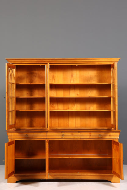 Stilvoller Französischer Vtirinenschrank Grange Stil Antik Stil Vitrine Kirschbaum Bücherschrank 60s Anrichte Landhaus
