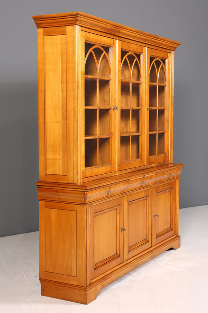 Stilvoller Französischer Vtirinenschrank Grange Stil Antik Stil Vitrine Kirschbaum Bücherschrank 60s Anrichte Landhaus